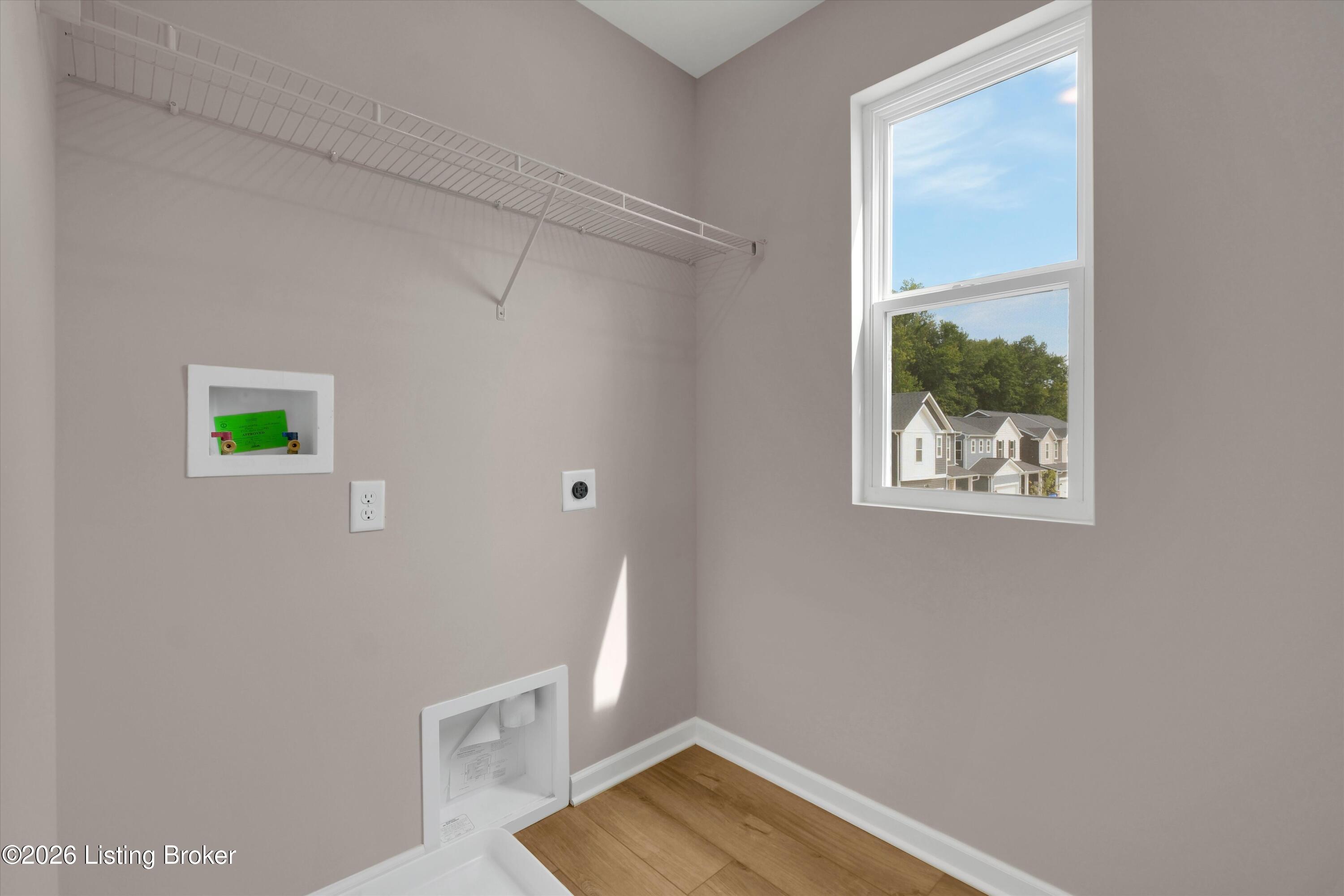 8413 Hollis View Way Property Photo 31