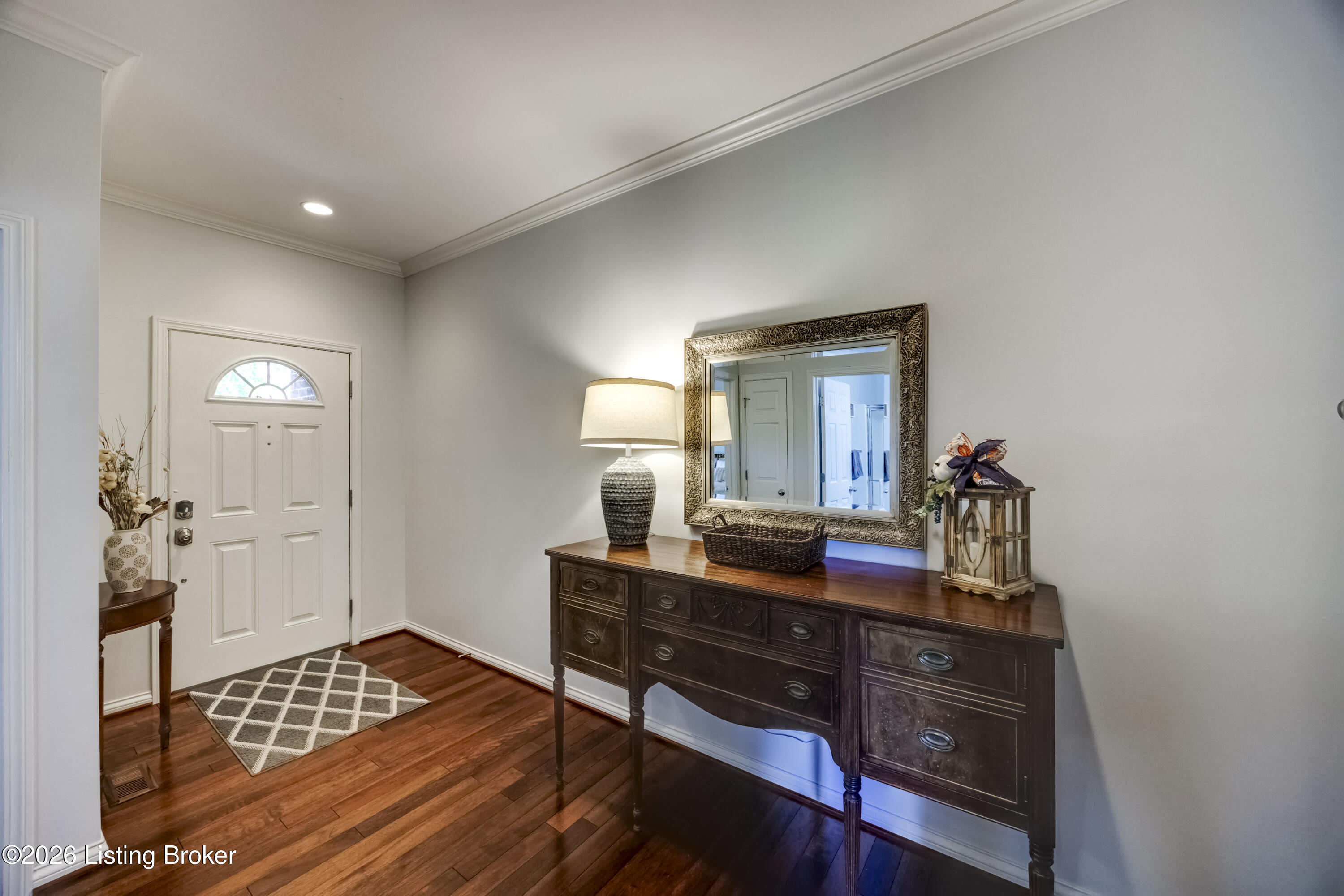 2029 Eagles Landing Dr 17 Property Photo 6