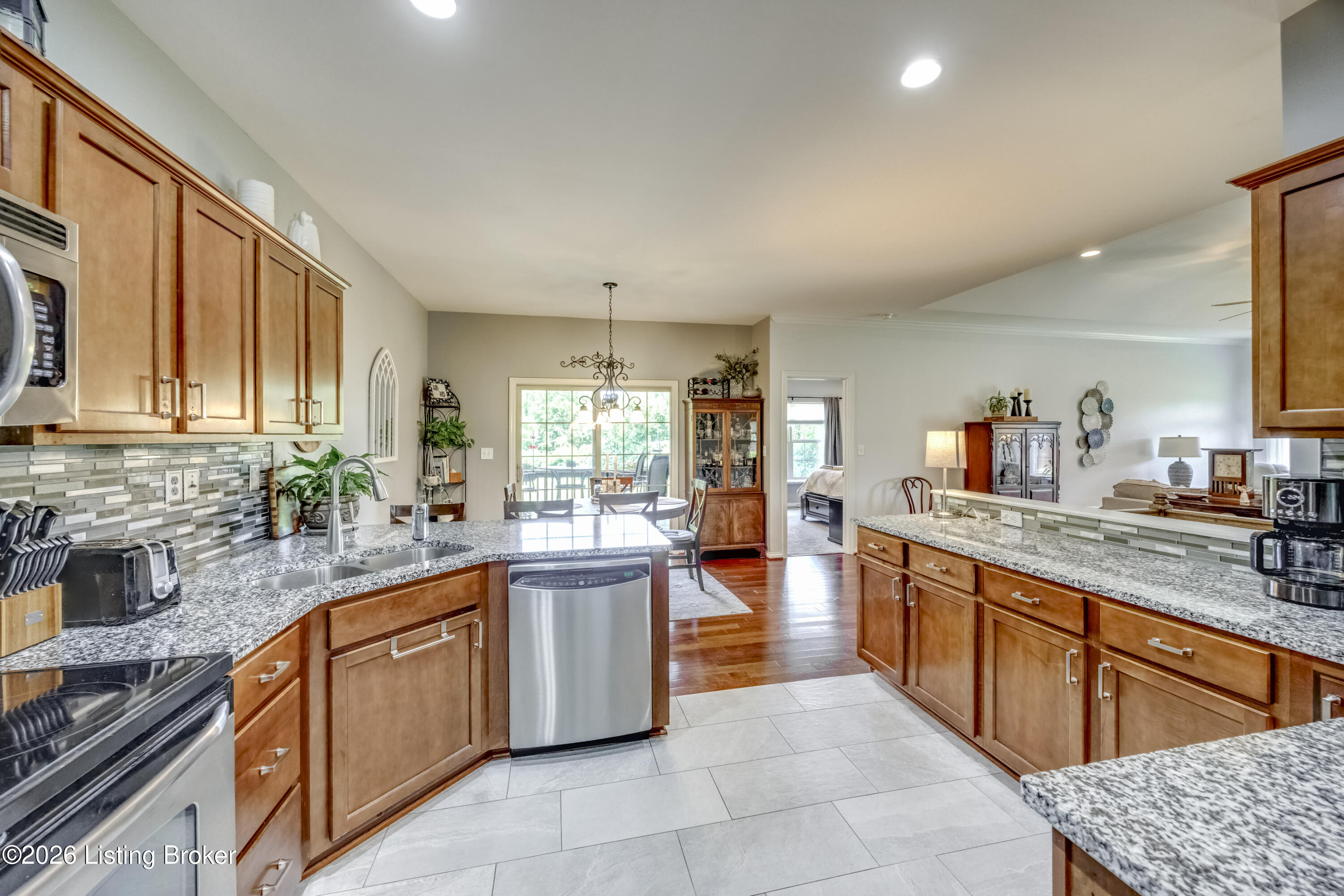 2029 Eagles Landing Dr 17 Property Photo 22