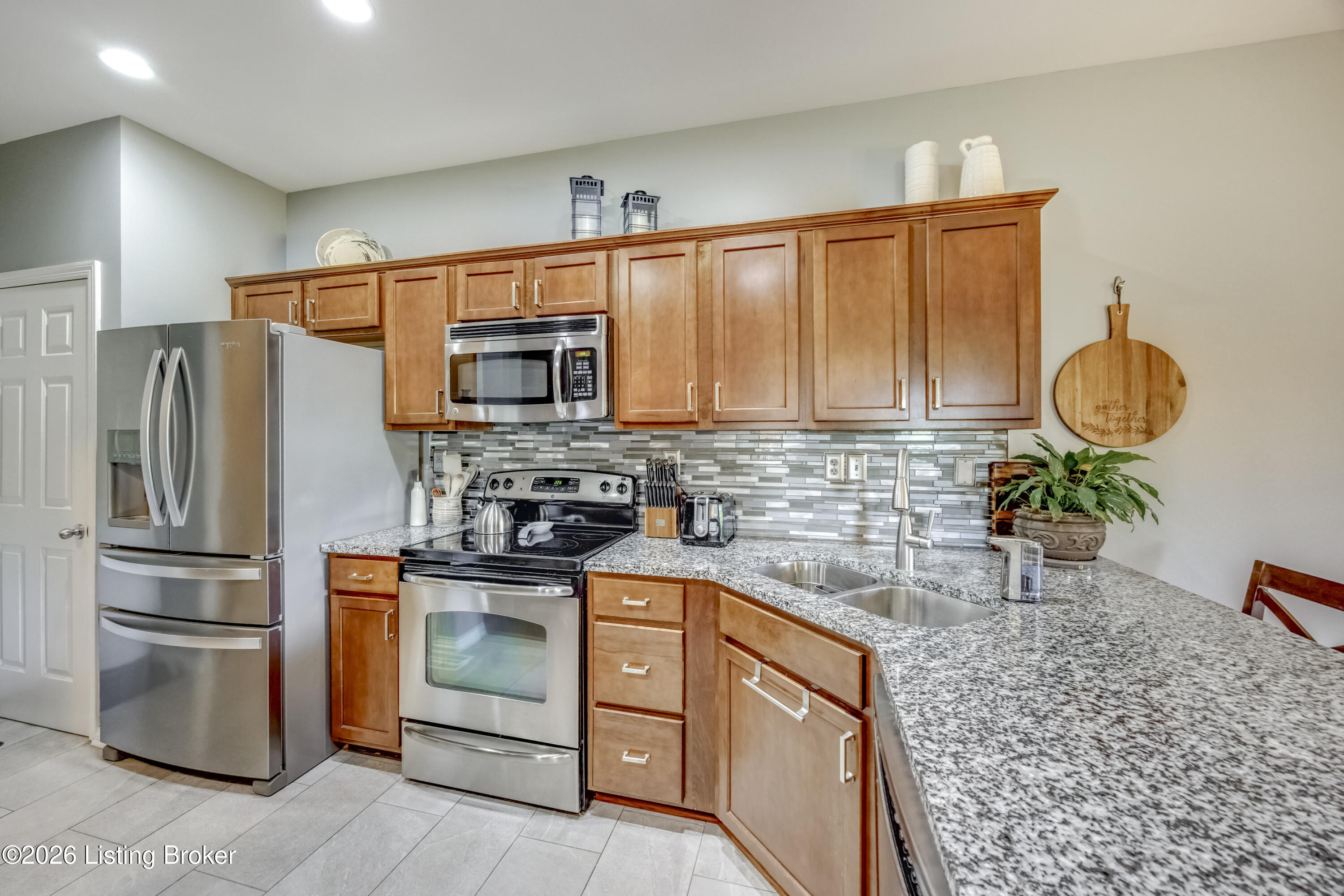 2029 Eagles Landing Dr 17 Property Photo 27