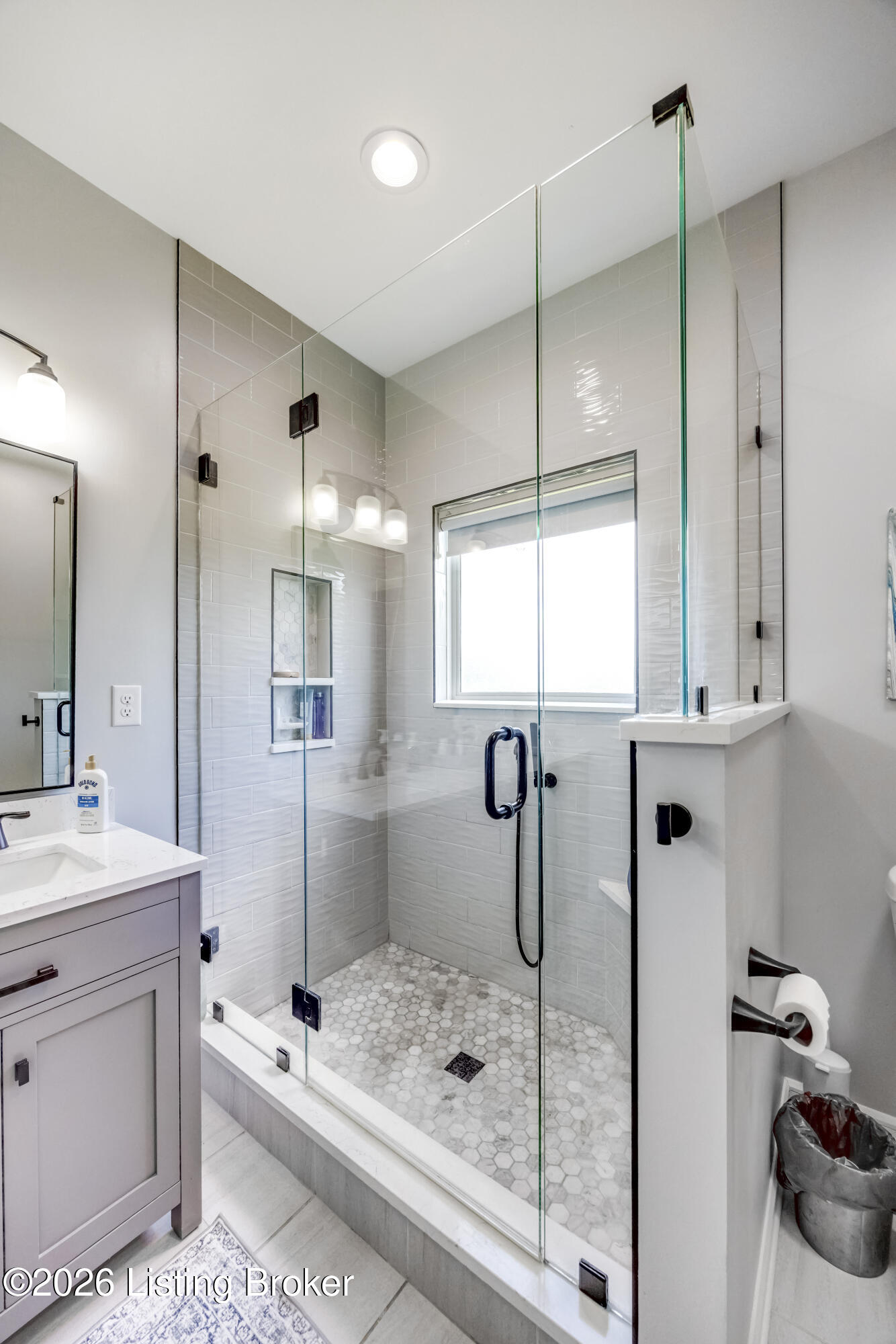 2029 Eagles Landing Dr 17 Property Photo 40