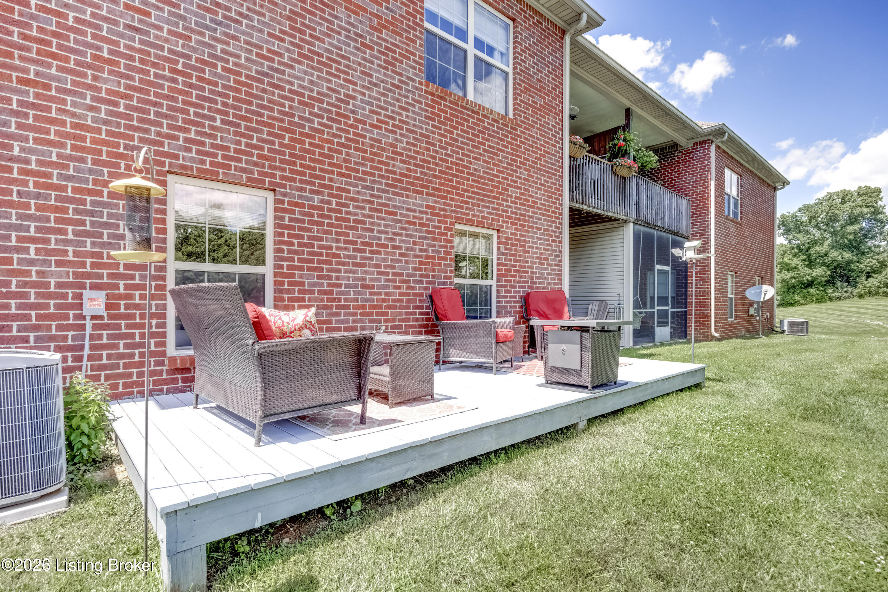 2029 Eagles Landing Dr 17 Property Photo 100