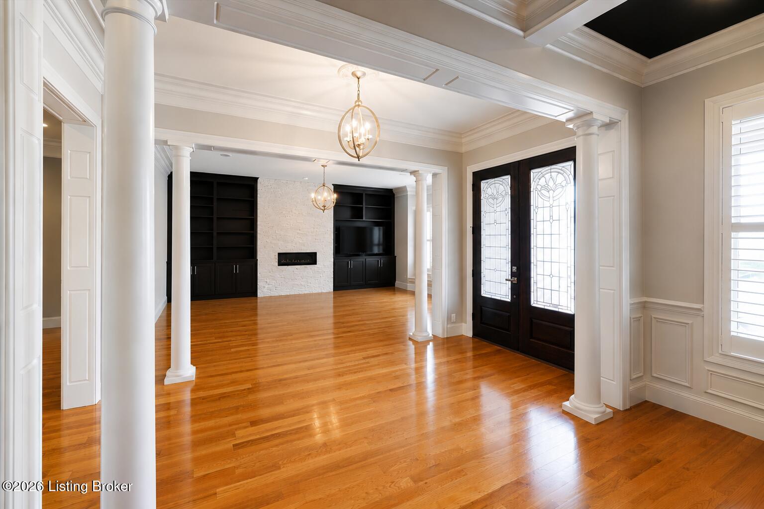 8909 Dolls Eyes St Property Photo 10