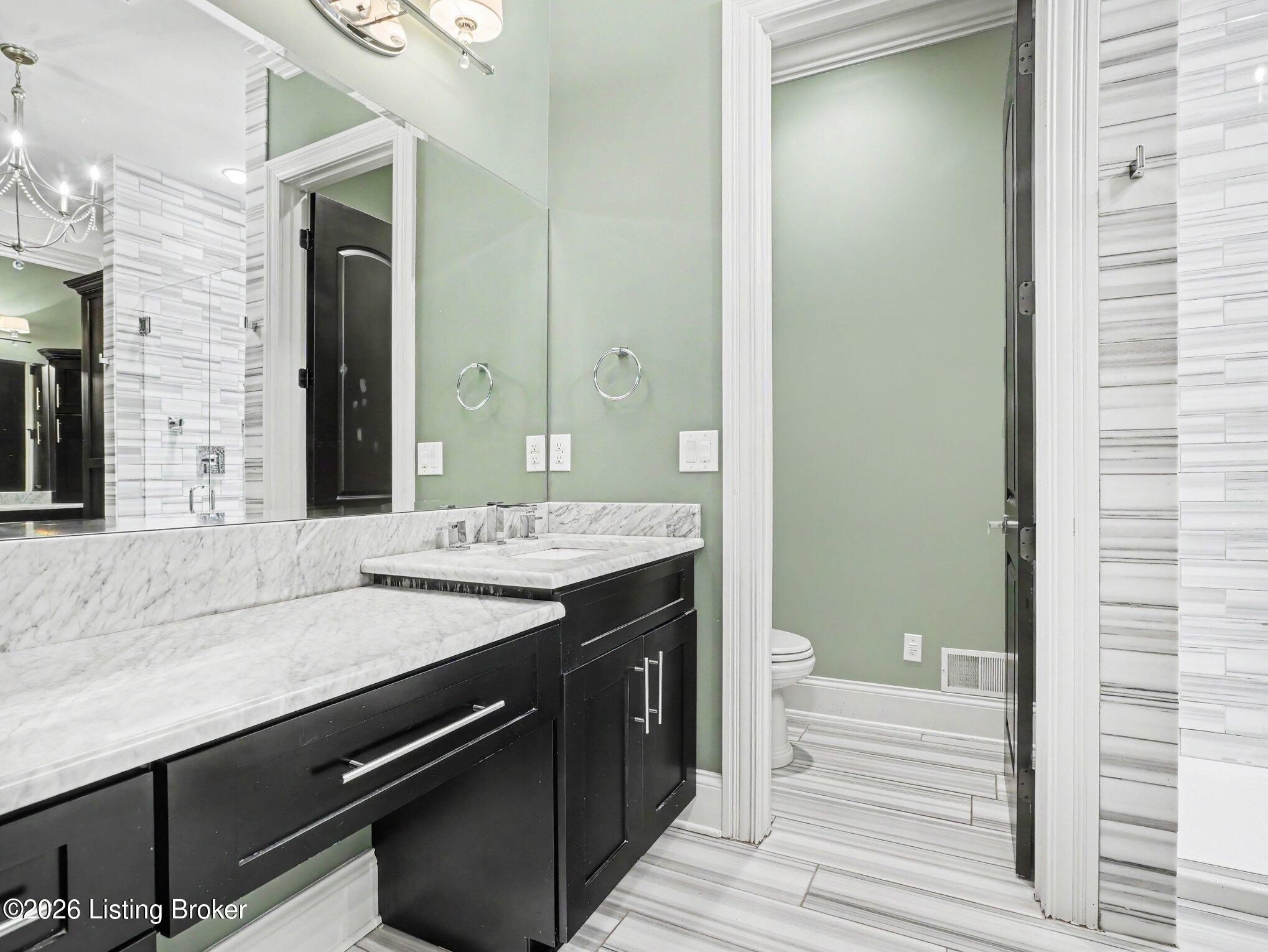 8909 Dolls Eyes St Property Photo 25