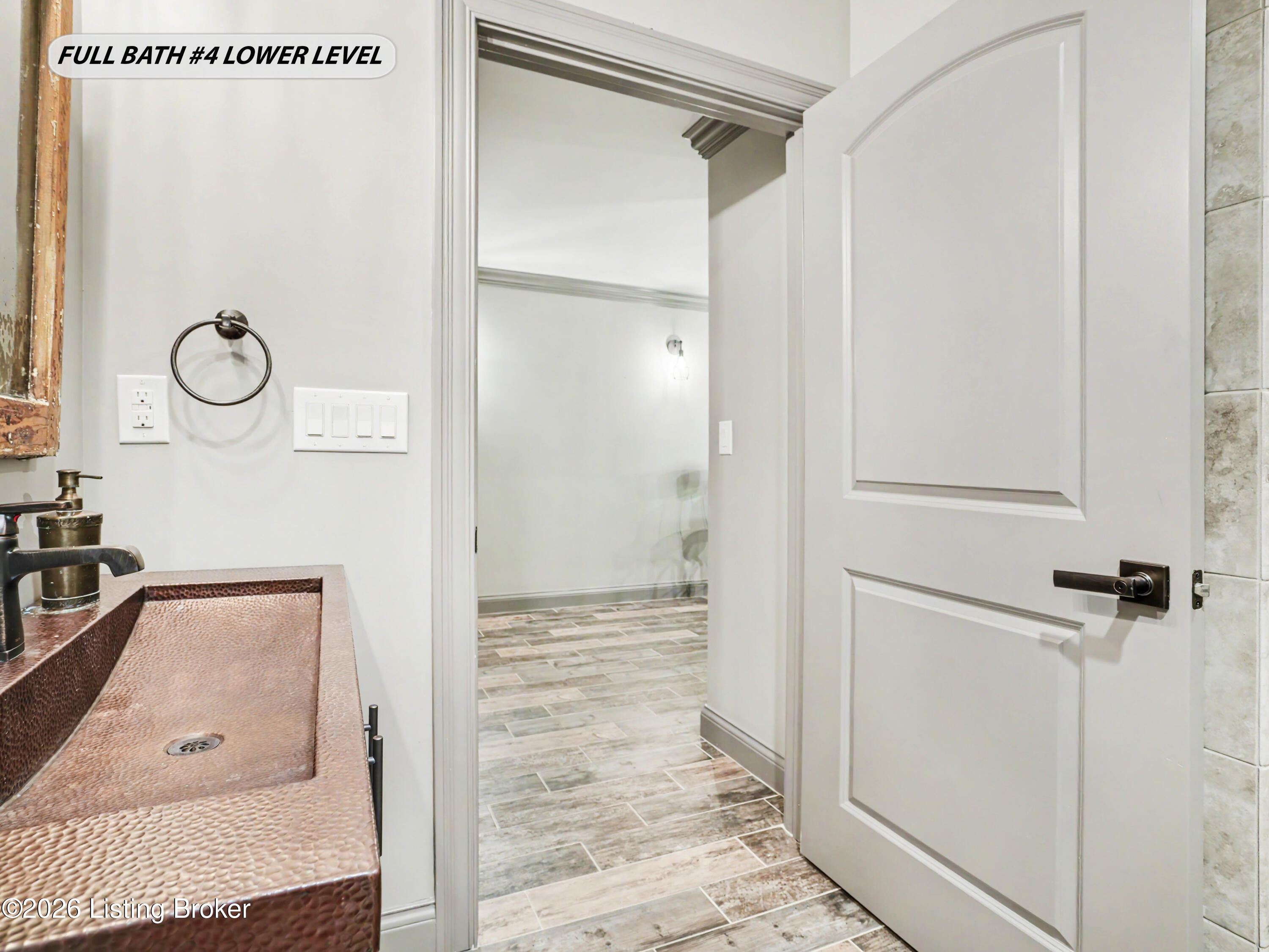 8909 Dolls Eyes St Property Photo 58