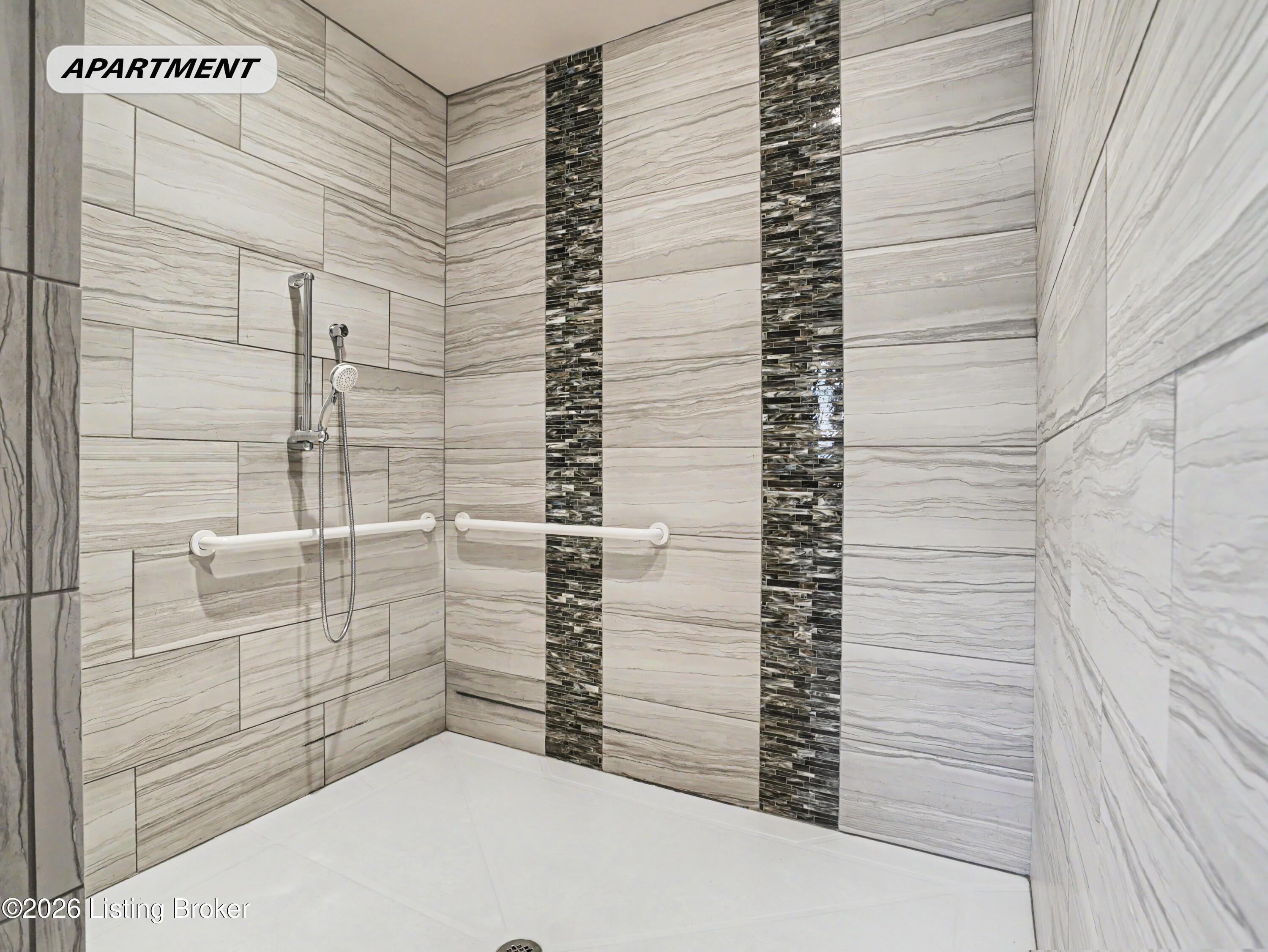 8909 Dolls Eyes St Property Photo 71