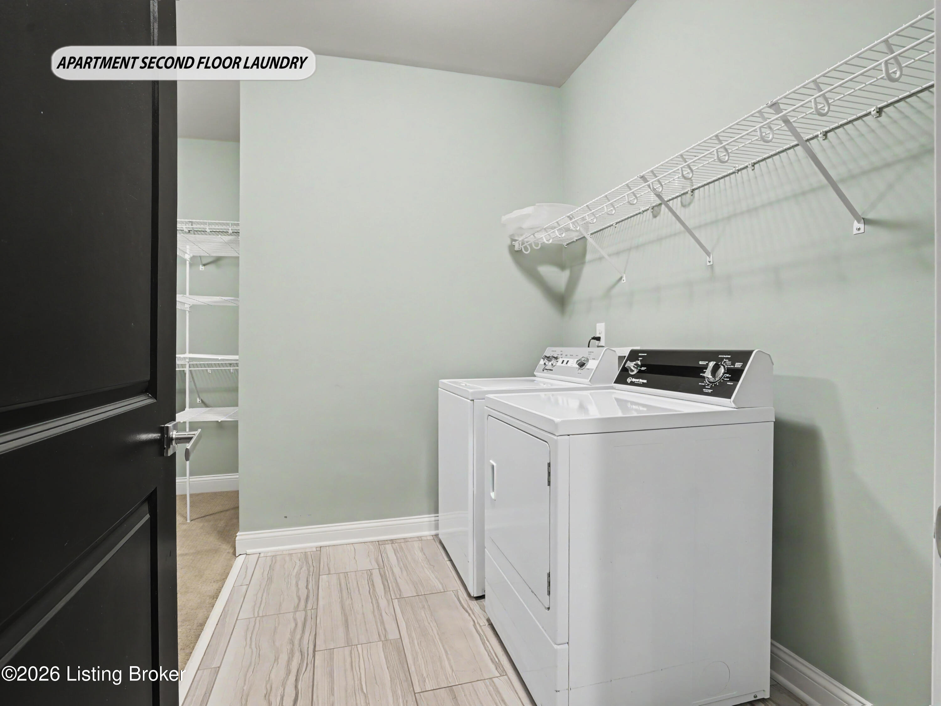 8909 Dolls Eyes St Property Photo 72