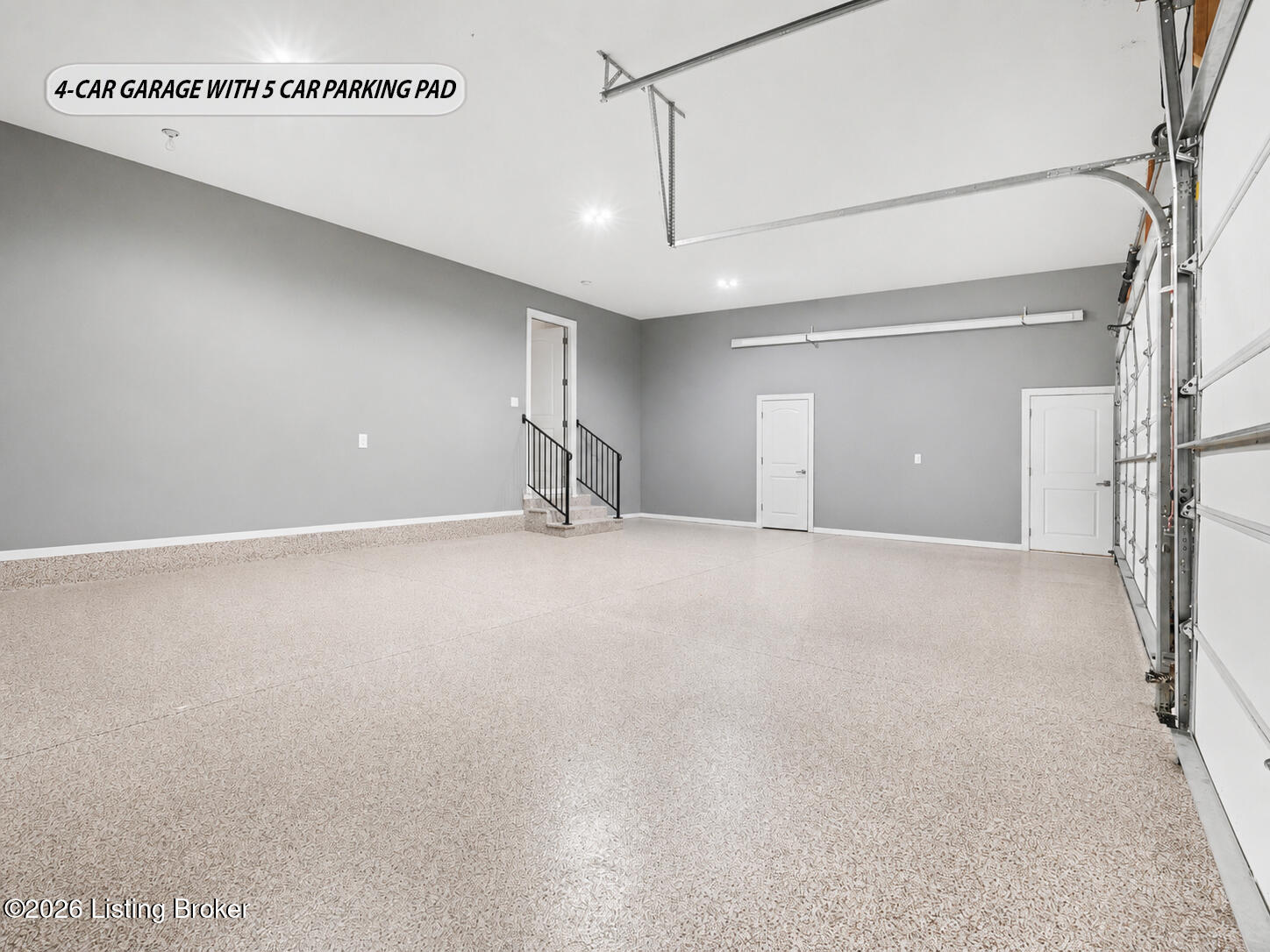 8909 Dolls Eyes St Property Photo 80