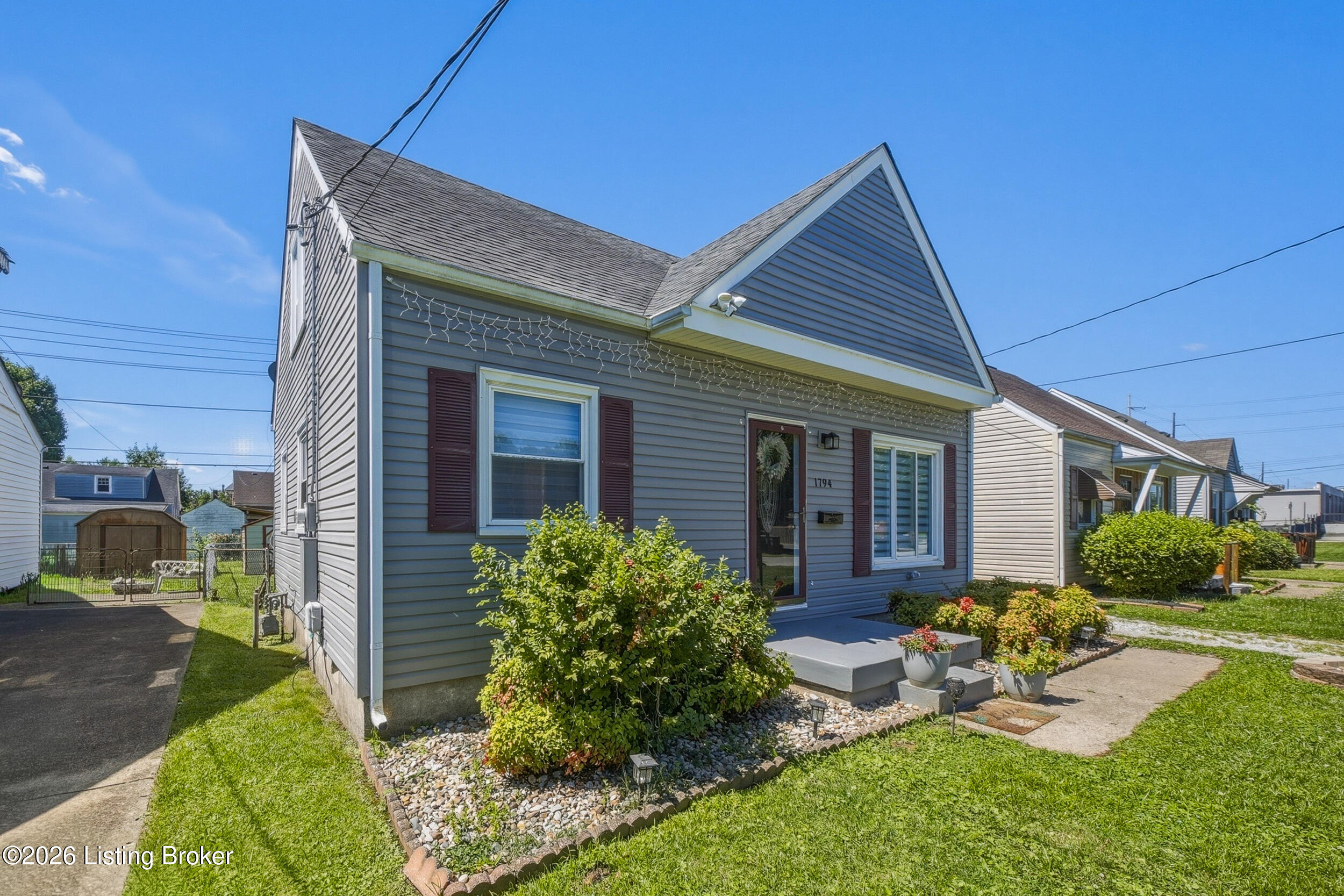 1794 Wilart Dr Property Photo 2