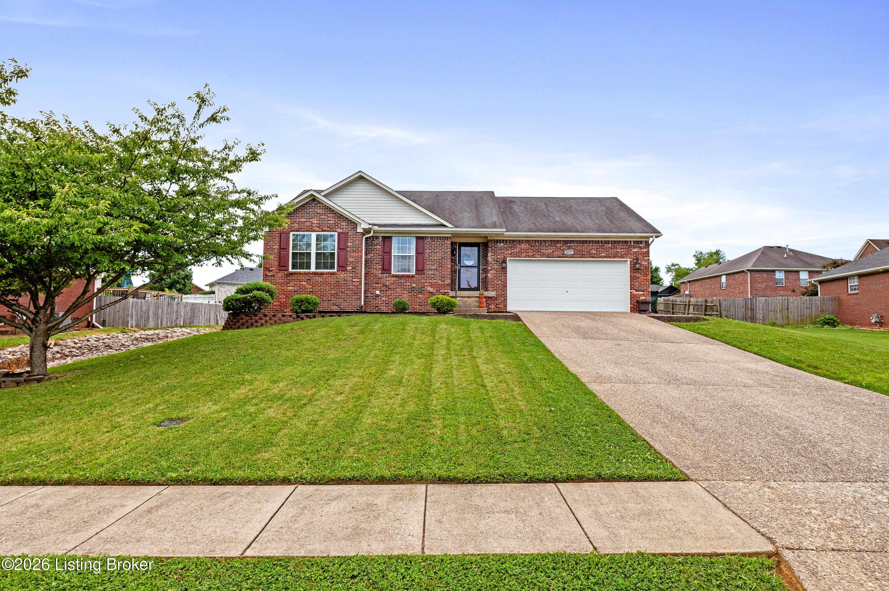 477 Erin Cir Property Photo 2