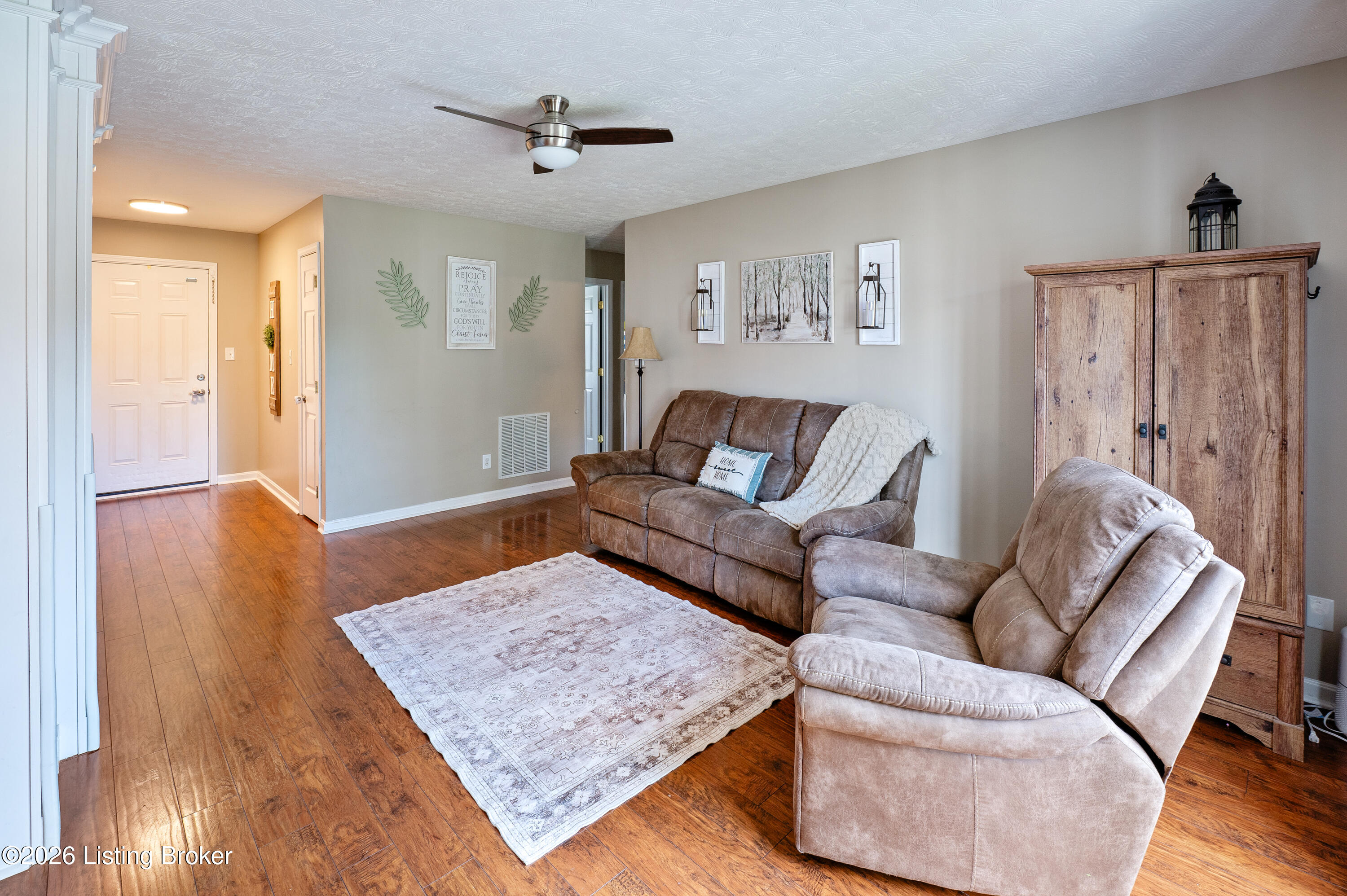 477 Erin Cir Property Photo 18