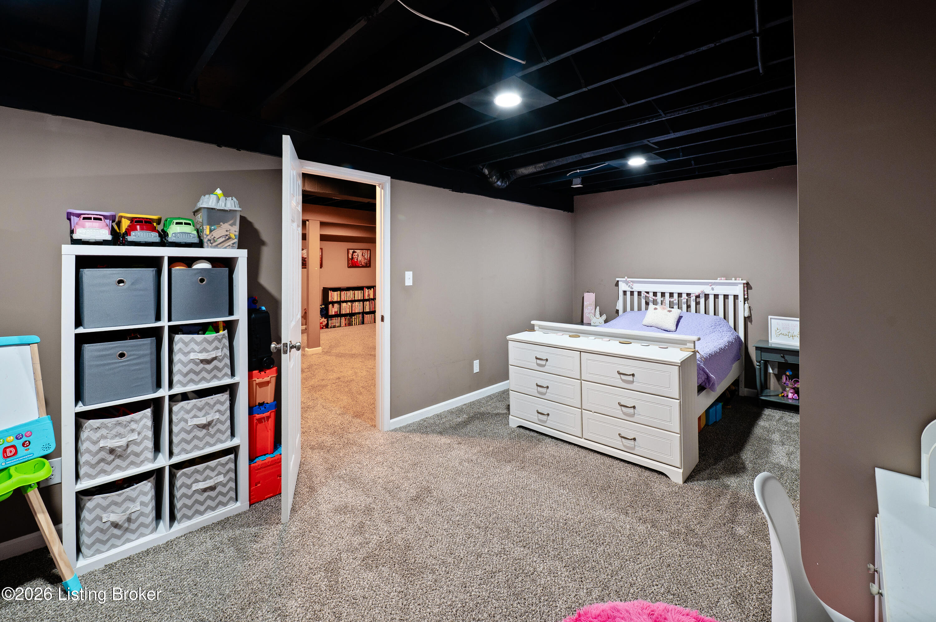477 Erin Cir Property Photo 89