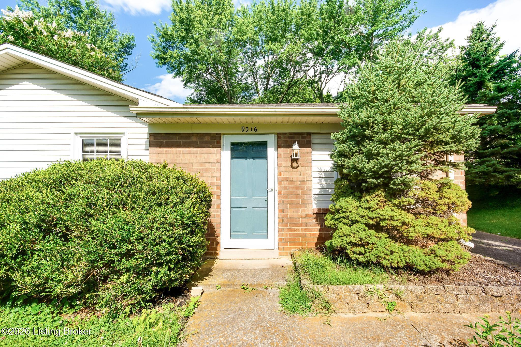9316 Coolridge Dr Property Photo 3
