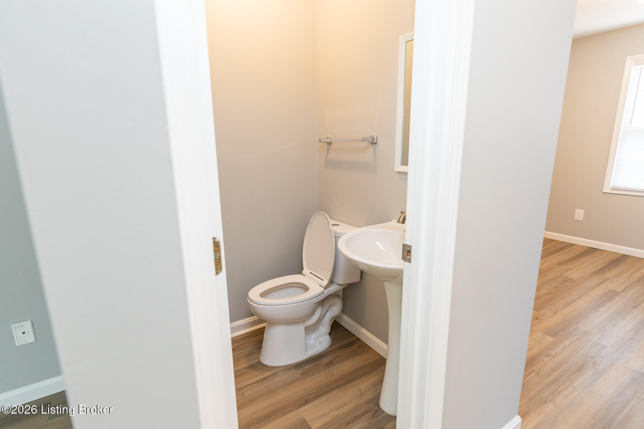 315 Berkley Ct Apt 1 Property Photo 6
