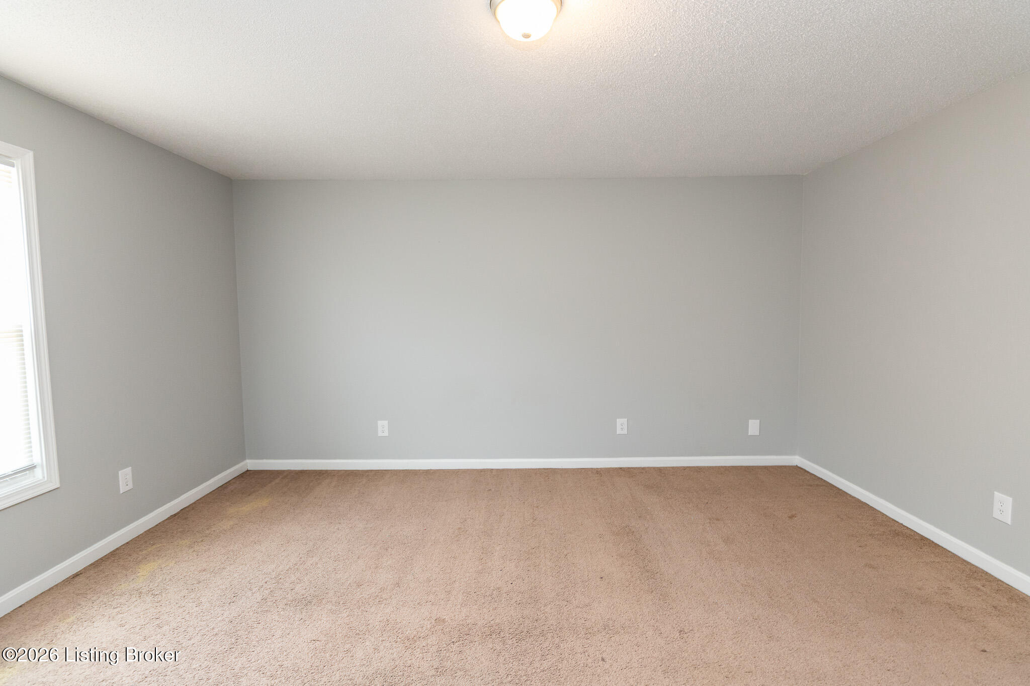 315 Berkley Ct Apt 1 Property Photo 24