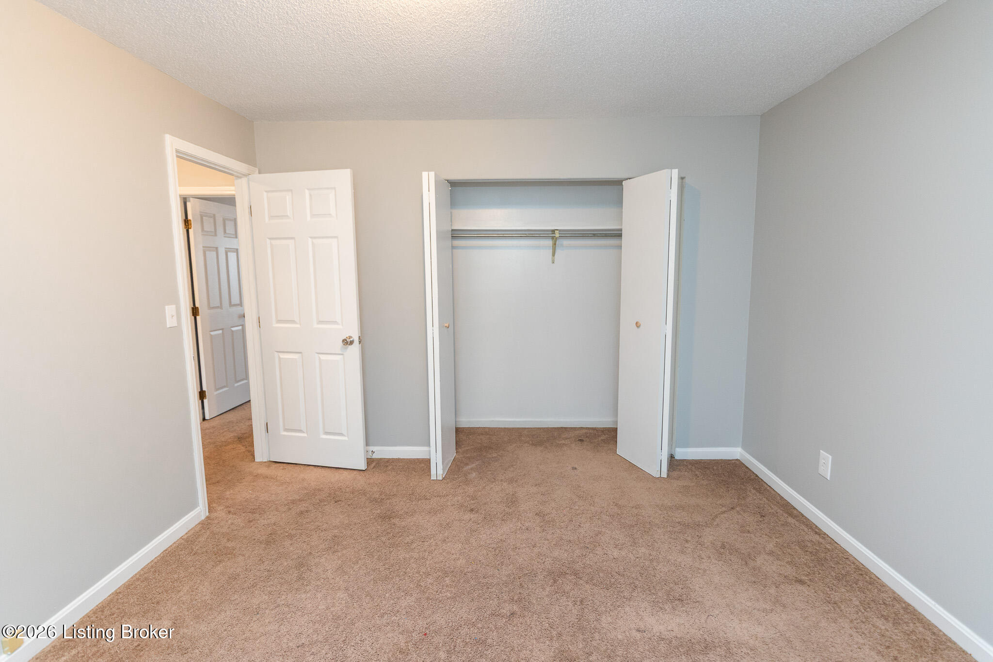 315 Berkley Ct Apt 1 Property Photo 29