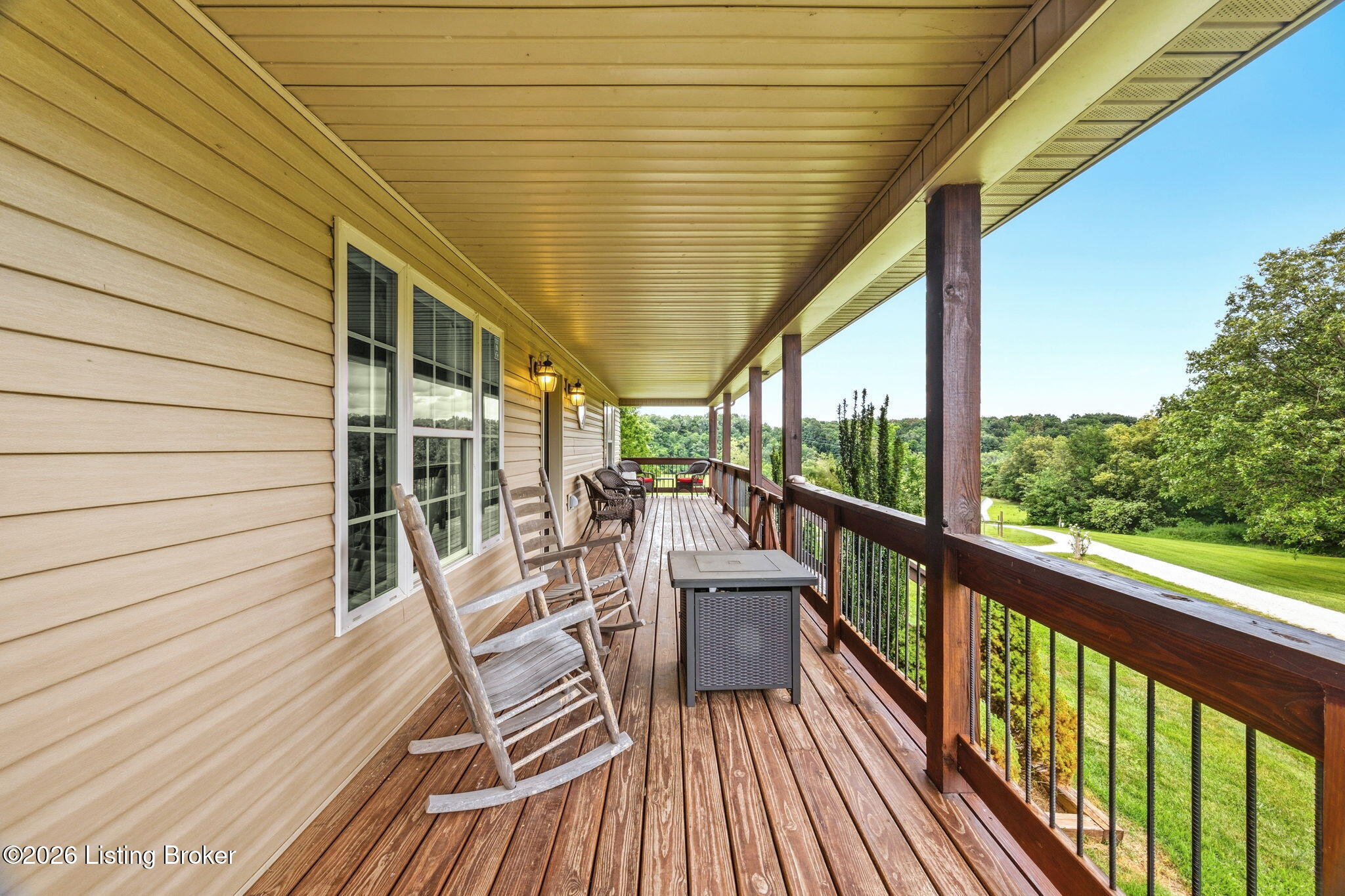 505 Brewster Rd Property Photo 32
