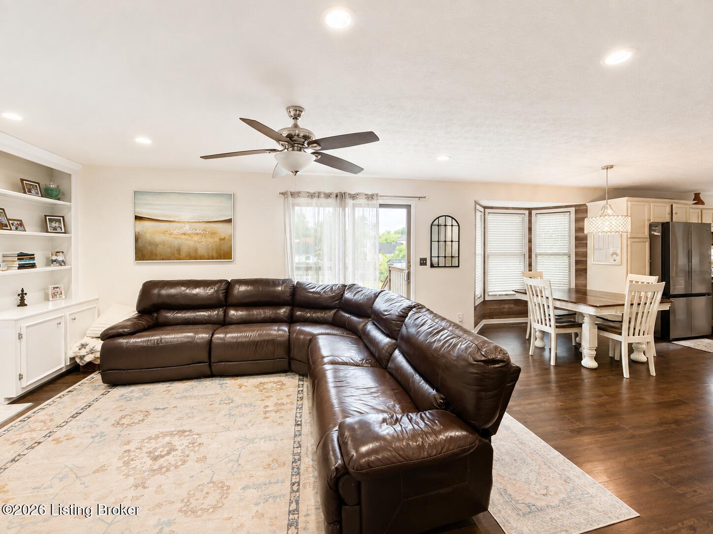 7115 Orchard Lake Blvd Property Photo 3