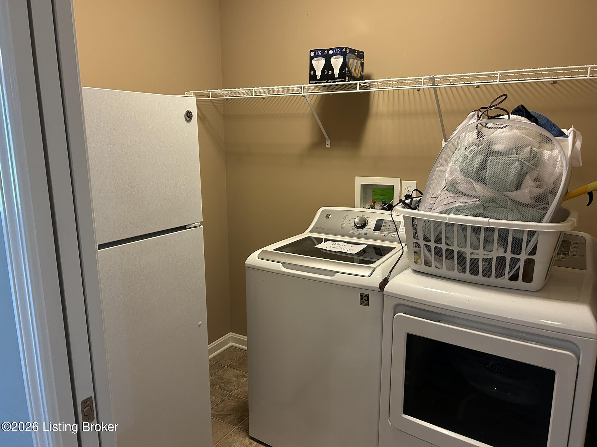 850 Garden Pointe Dr Property Photo 13