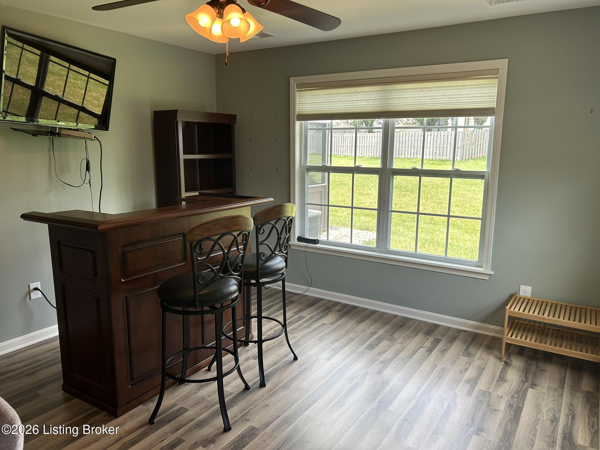 850 Garden Pointe Dr Property Photo 16
