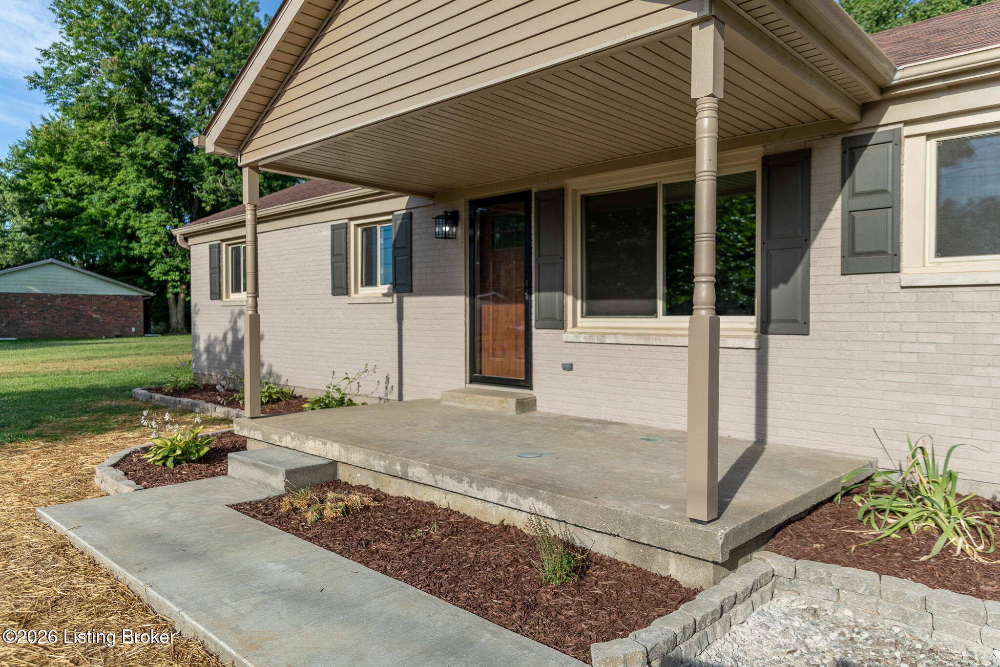 100 Locust St Property Photo 4