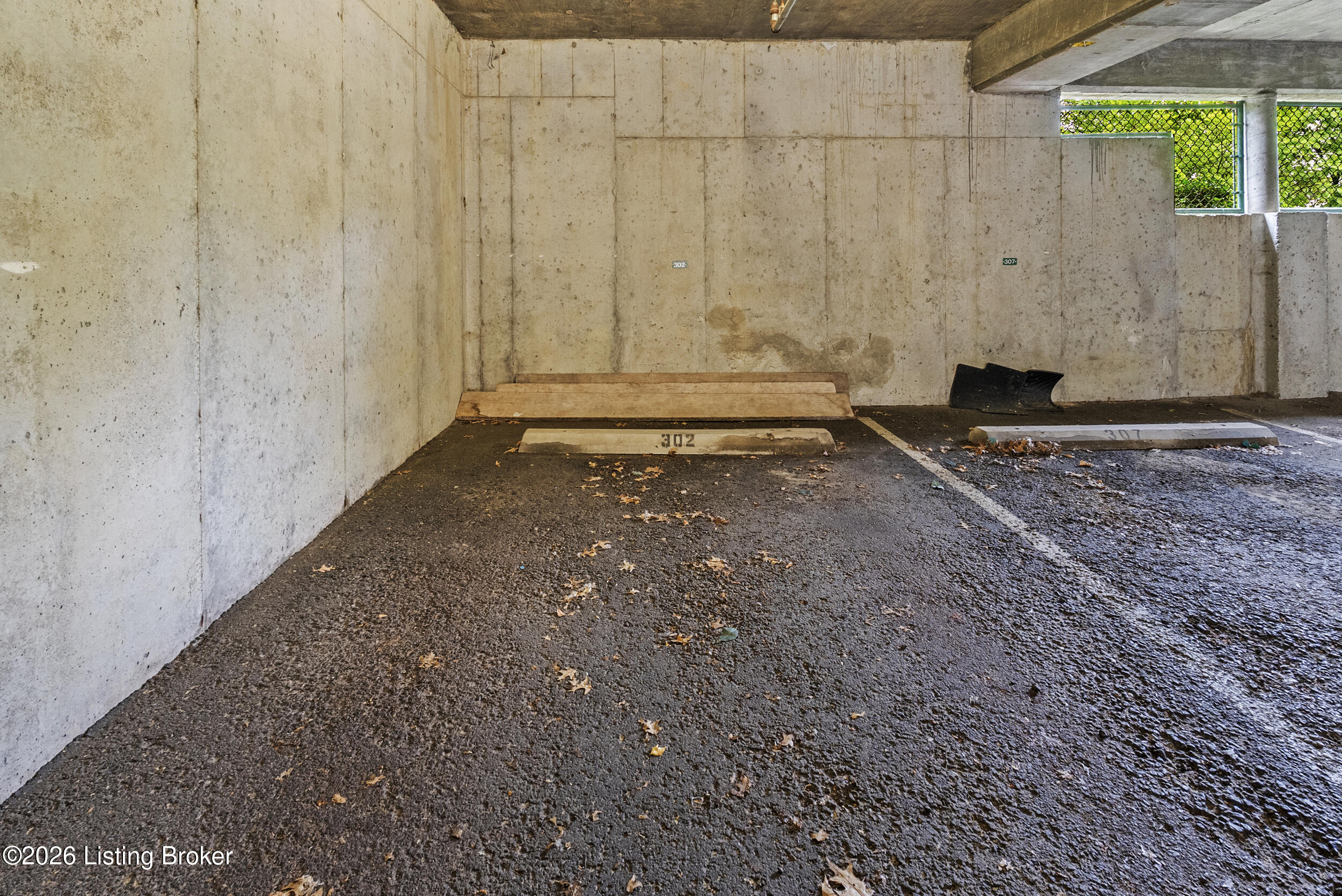2411 Brownsboro Rd 302 Property Photo 25