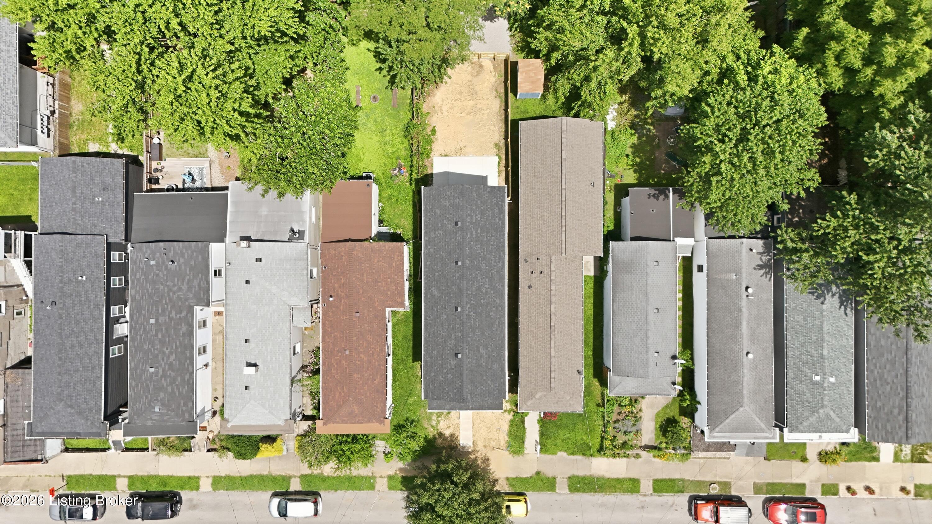 711 E Ormsby Ave Property Photo 38