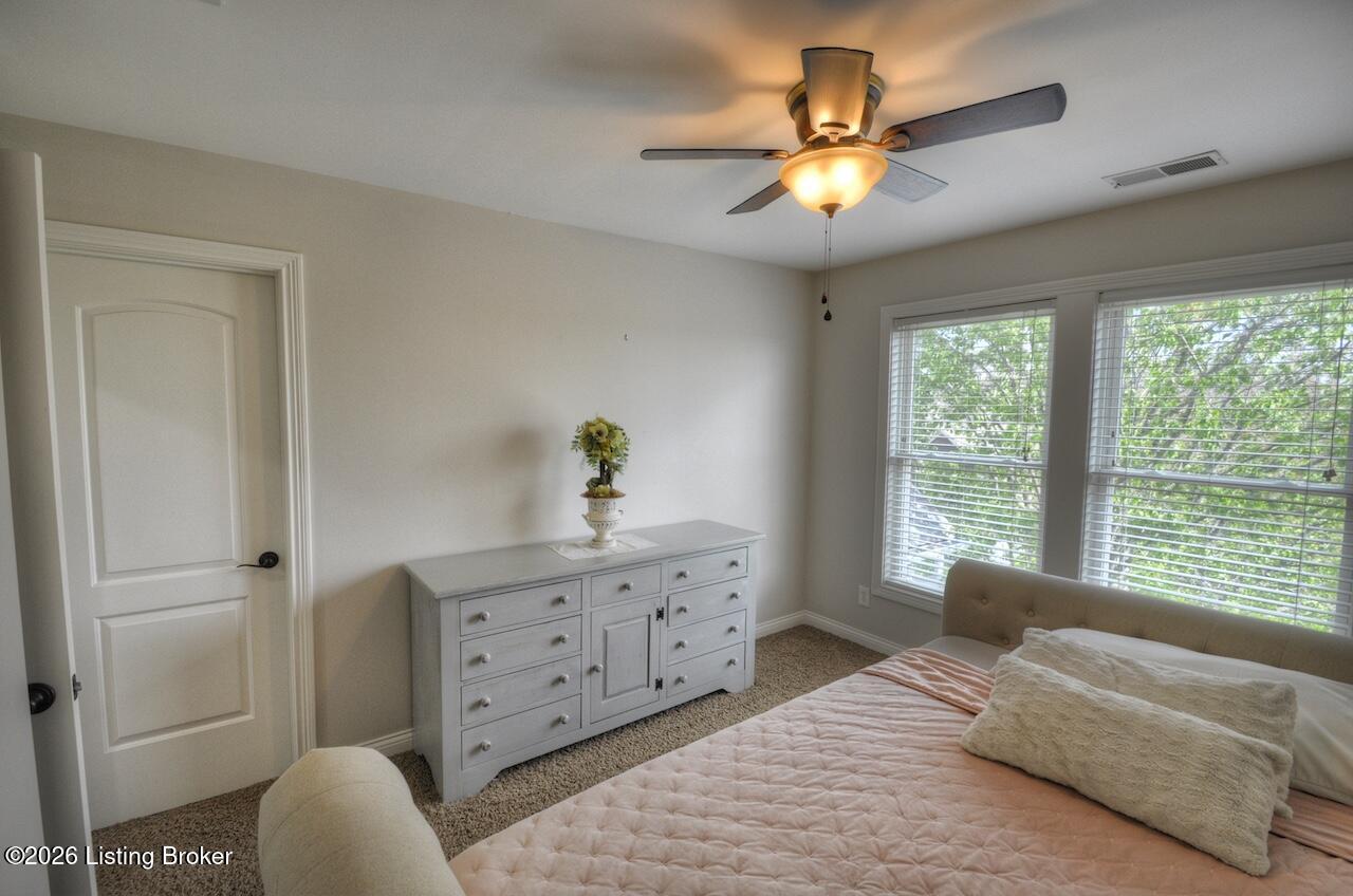 1004 Artisan Pkwy Property Photo 39