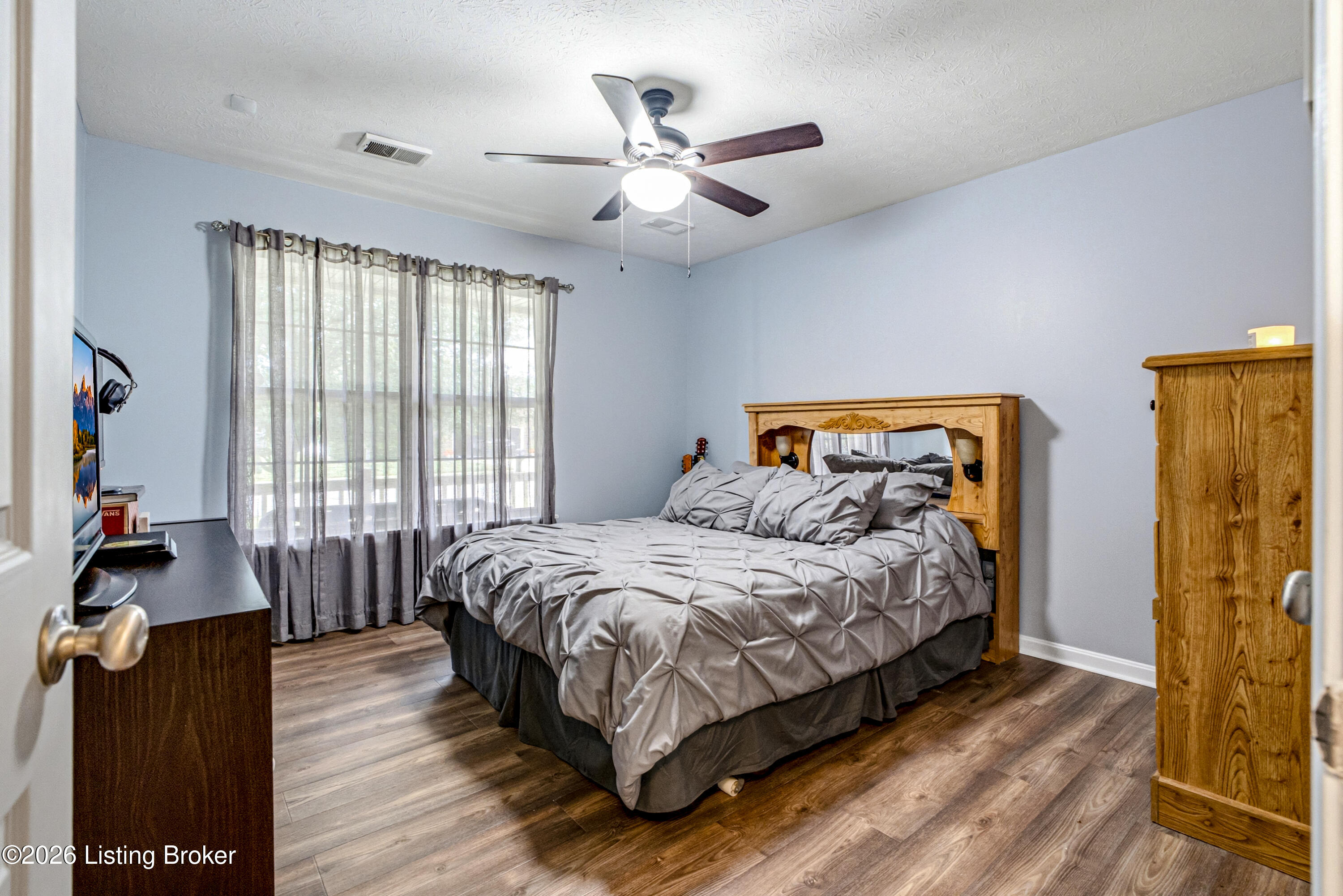 304 Madison Rae Blvd Property Photo 18