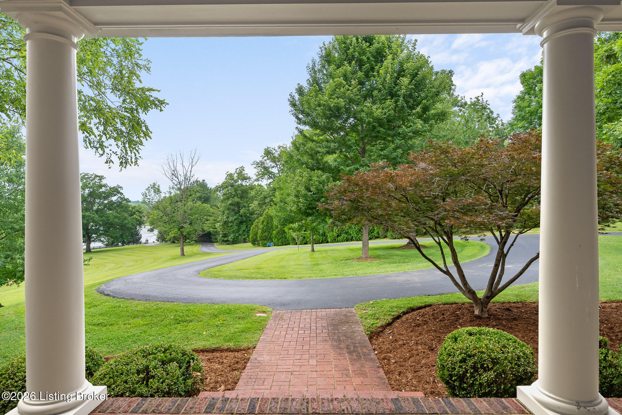 6711 Highway 329 Property Photo 8