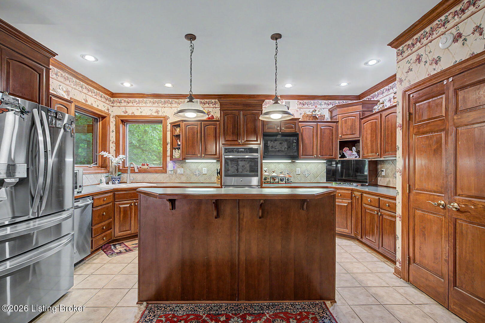 14713 Forest Creek Way Property Photo 13