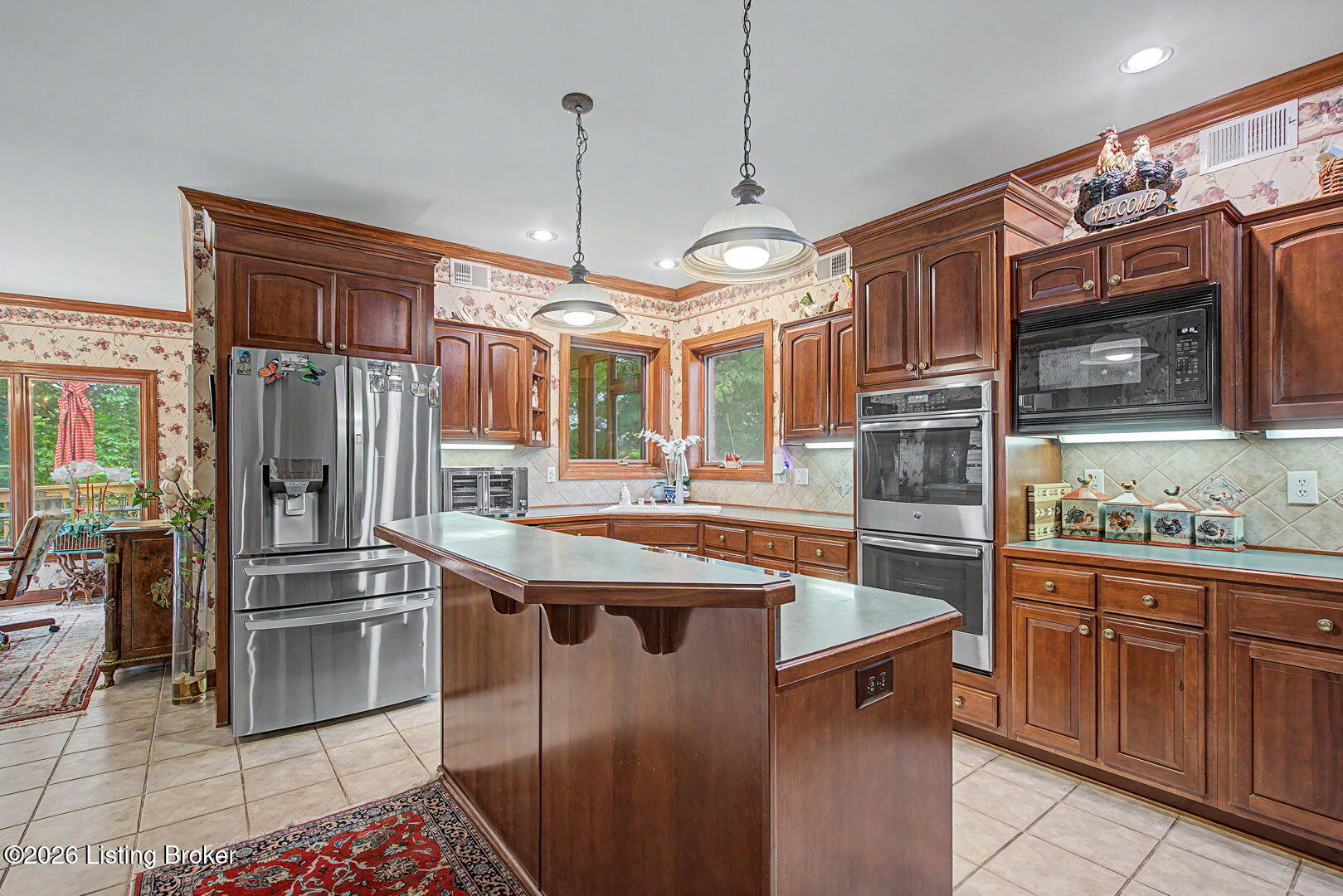 14713 Forest Creek Way Property Photo 14