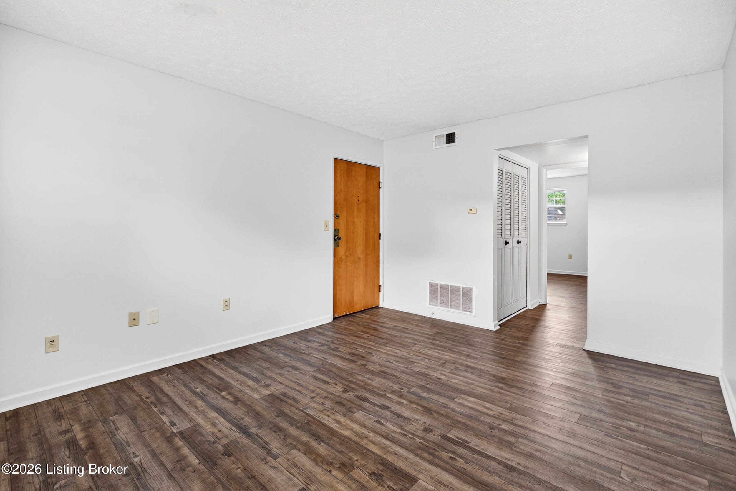 7312 Six Mile Ln Property Photo 13