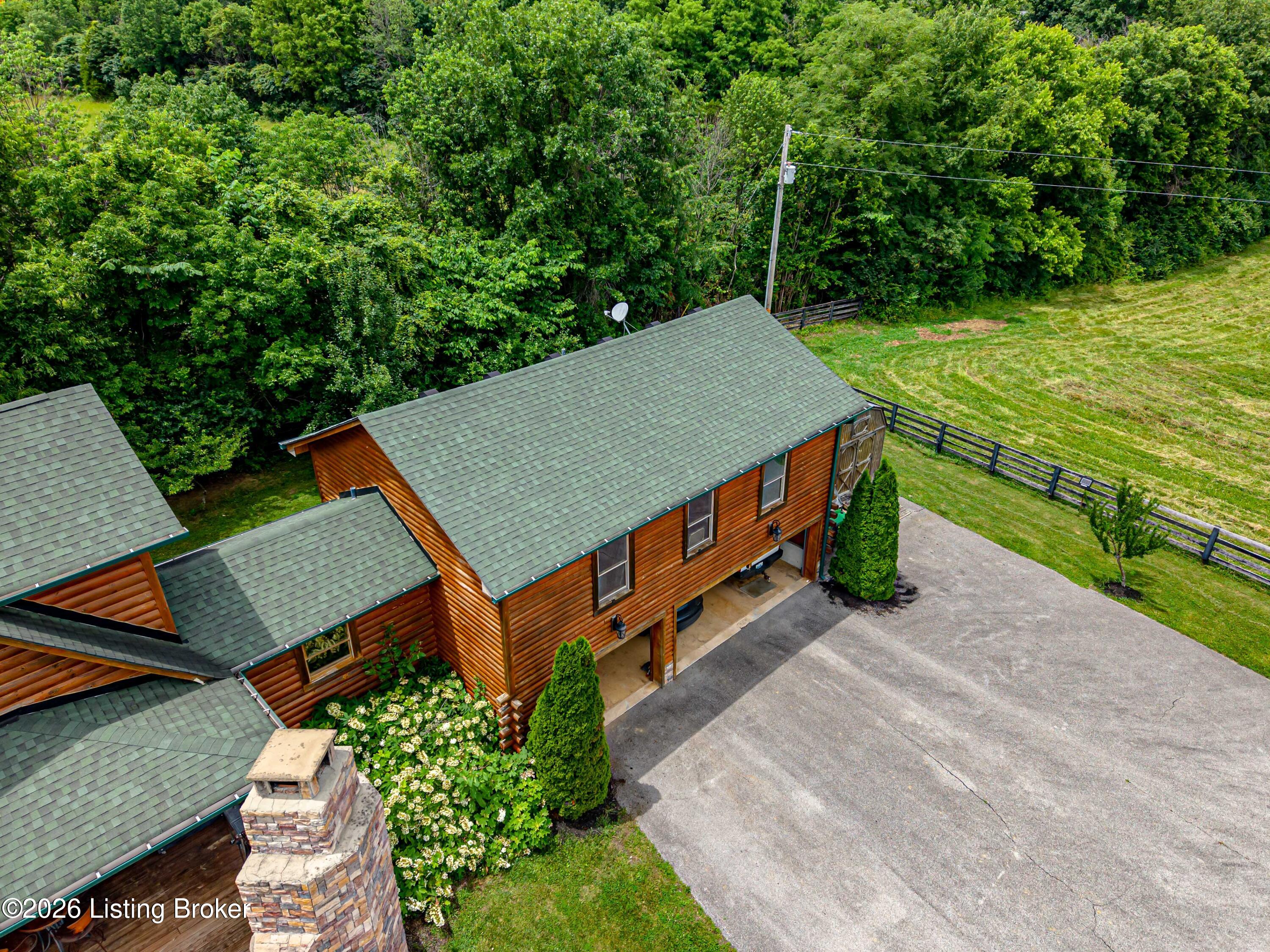 2376 Anderson Ln Property Photo 13
