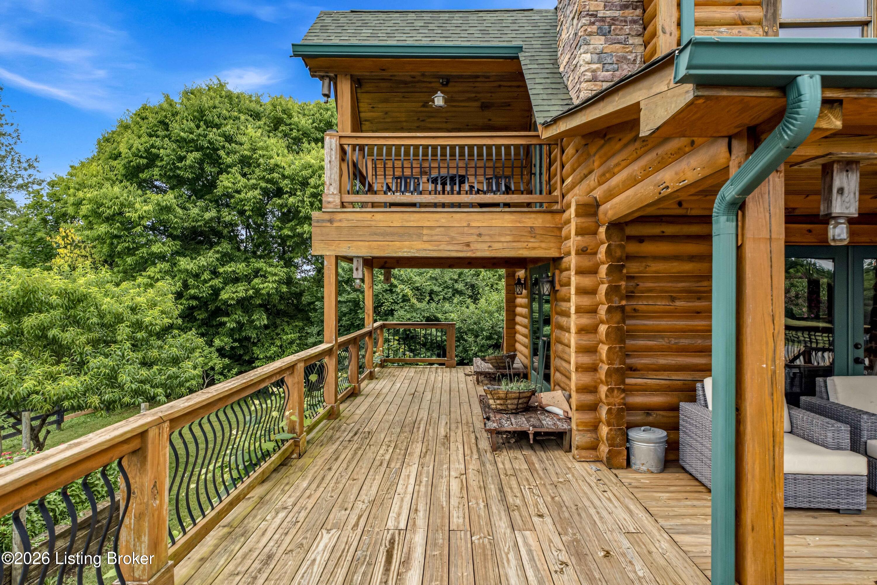 2376 Anderson Ln Property Photo 15