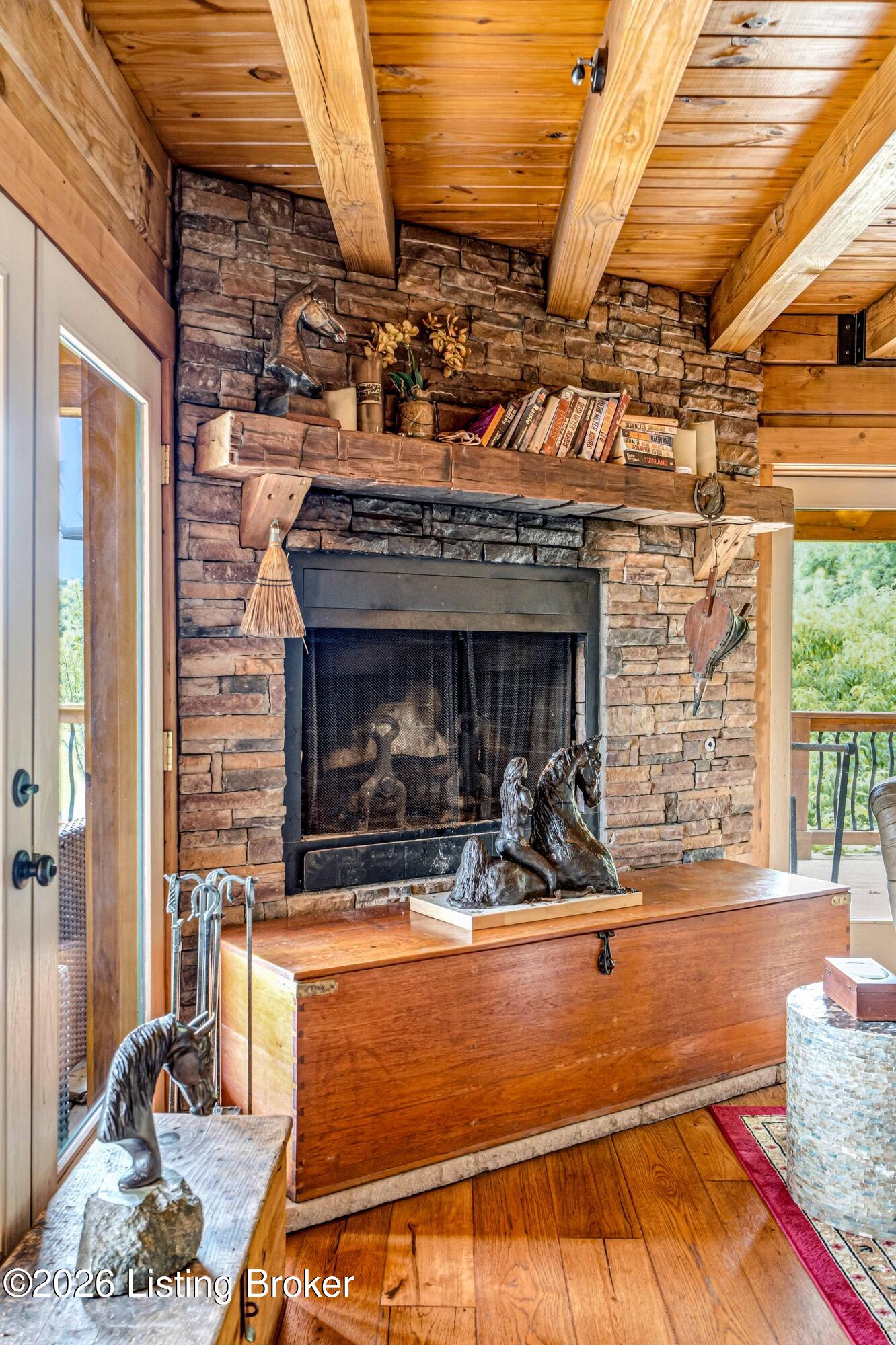 2376 Anderson Ln Property Photo 39