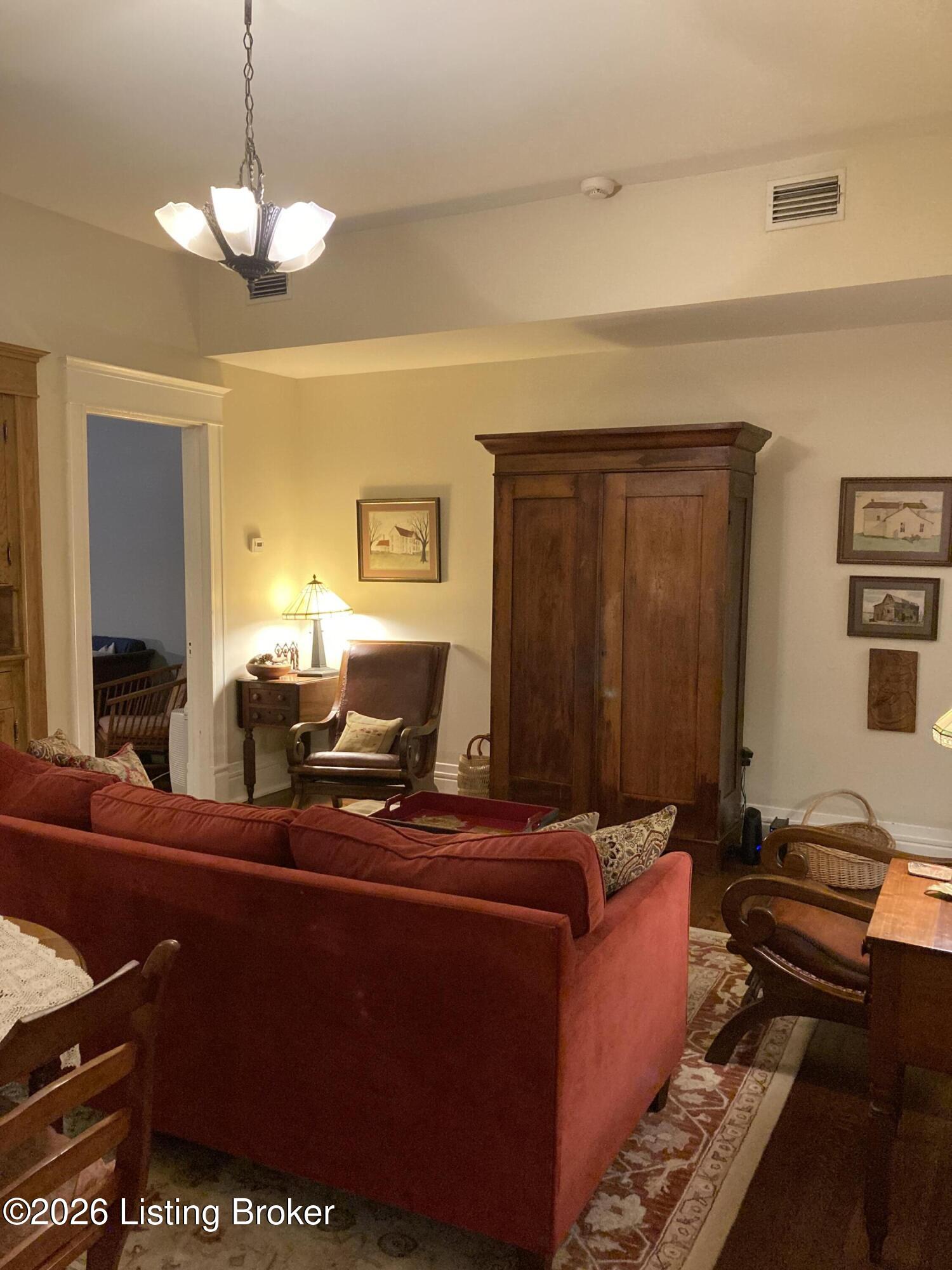1433 Saint James Ct 1 Property Photo 25