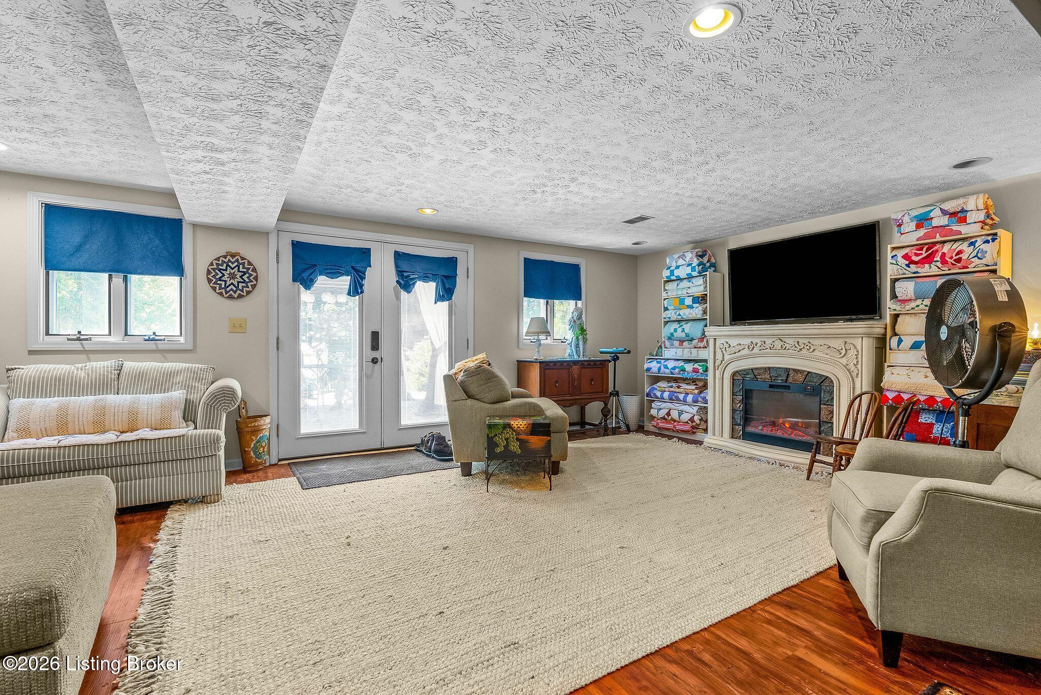 1140 Rams Run Property Photo 33