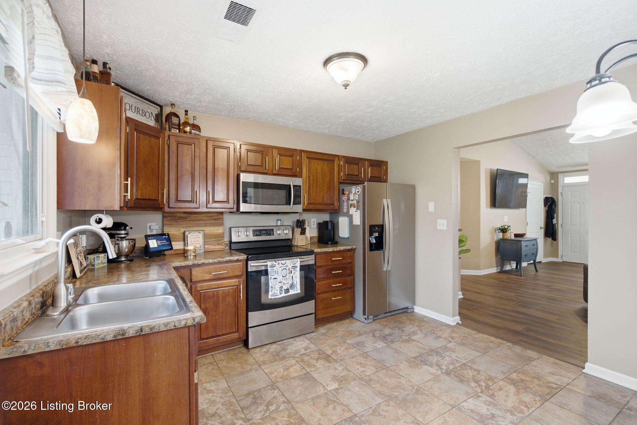1123 Jonestown Ln Property Photo 7
