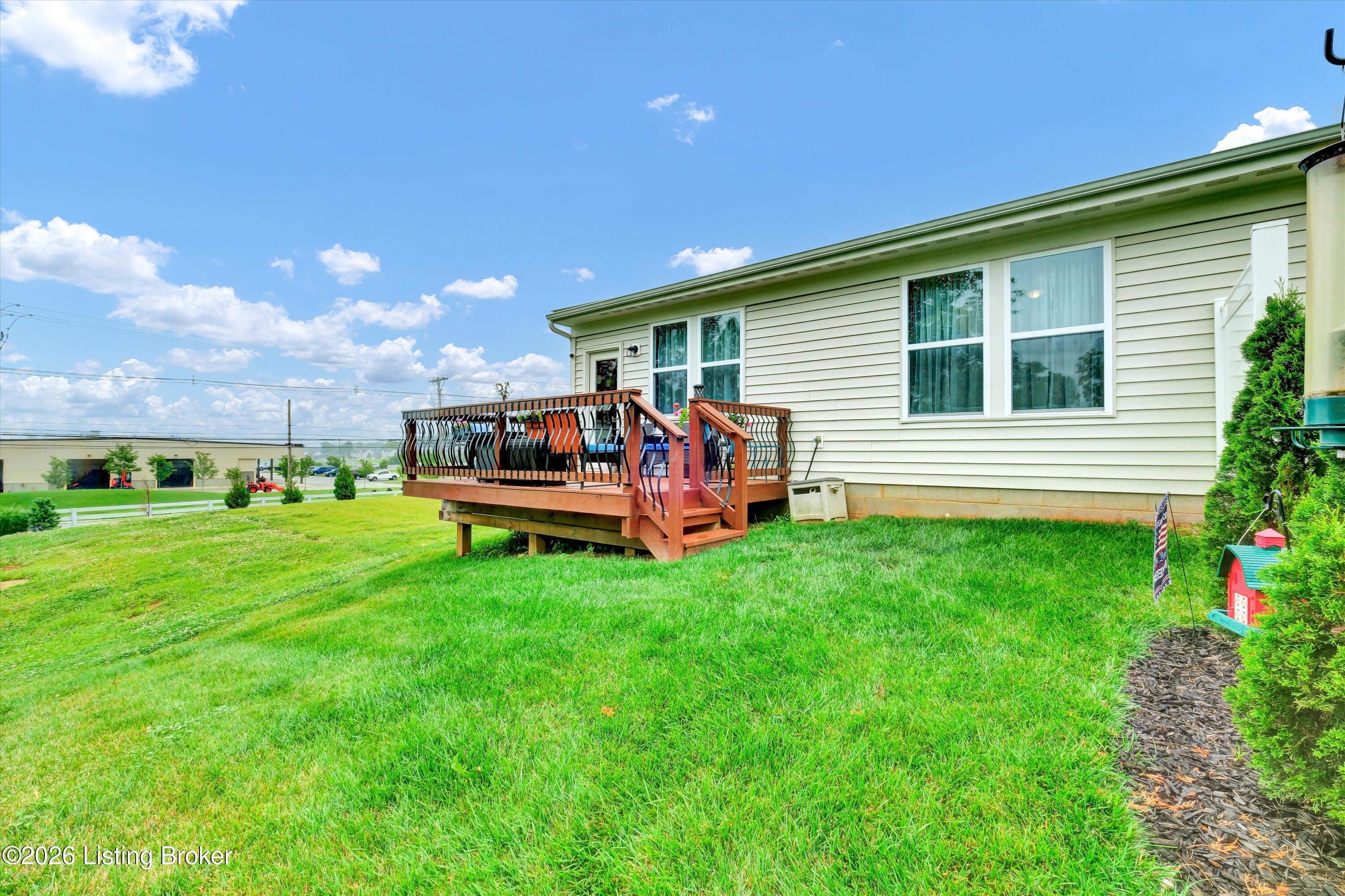 10051 Windcrest Farms Ln Property Photo 37