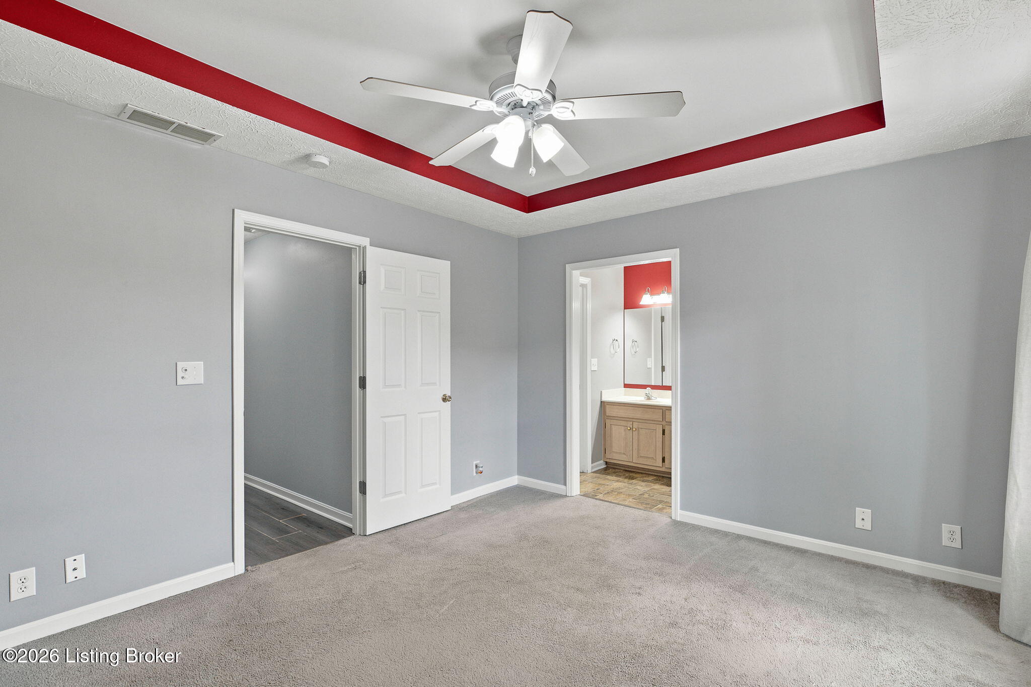 290 Tara Cir Property Photo 31