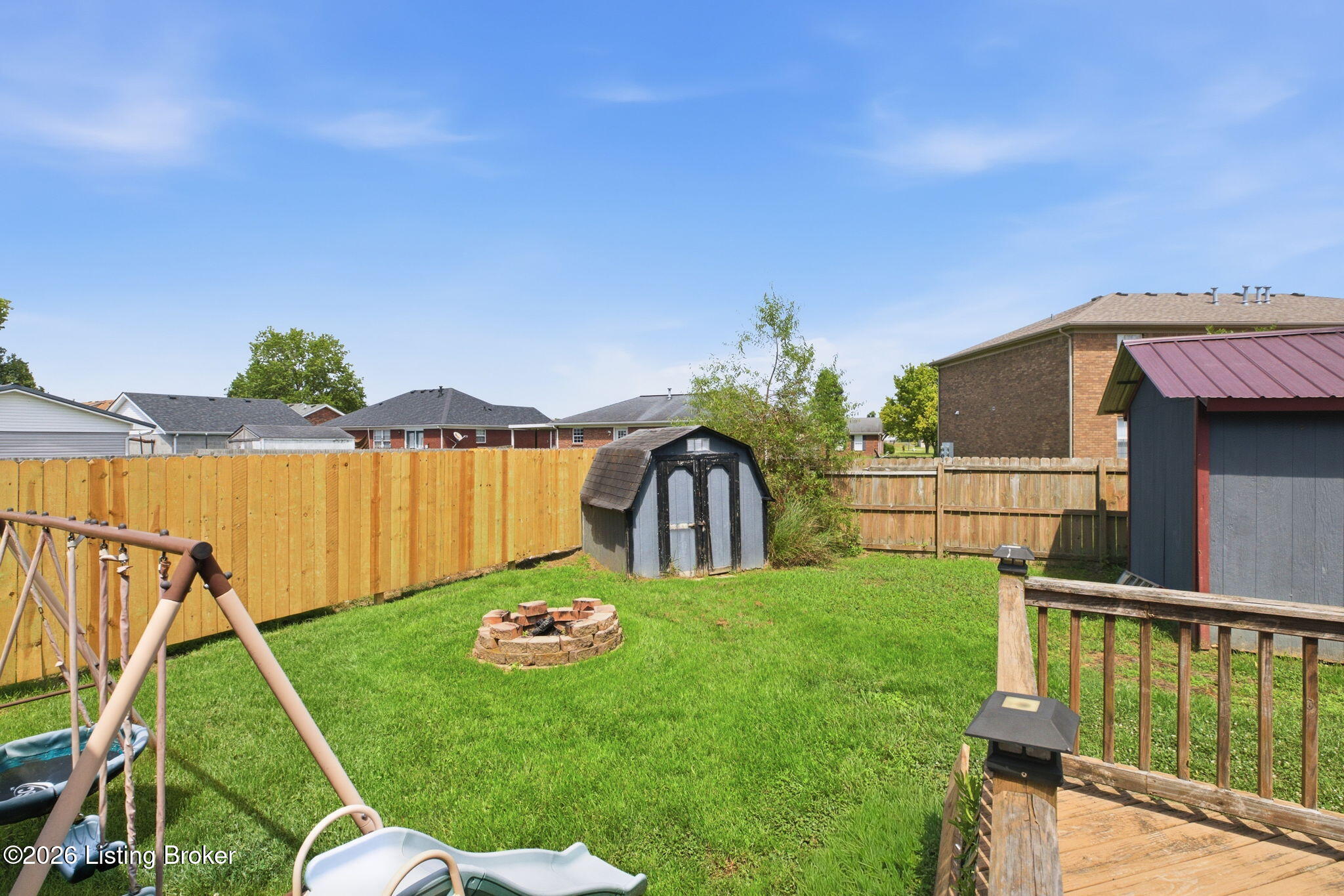 290 Tara Cir Property Photo 43