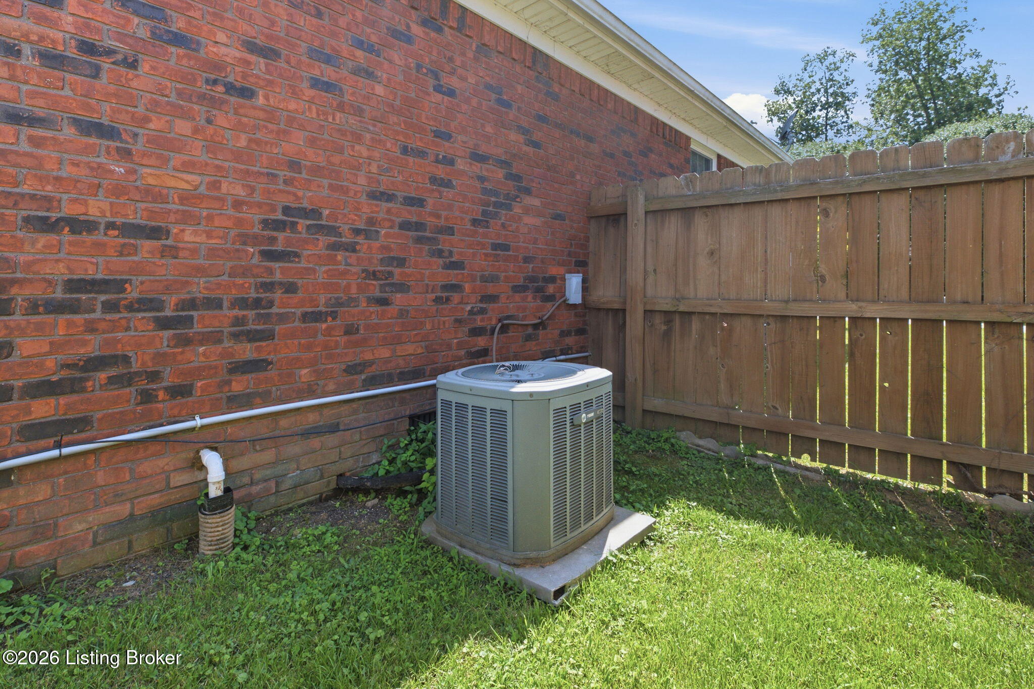 290 Tara Cir Property Photo 52