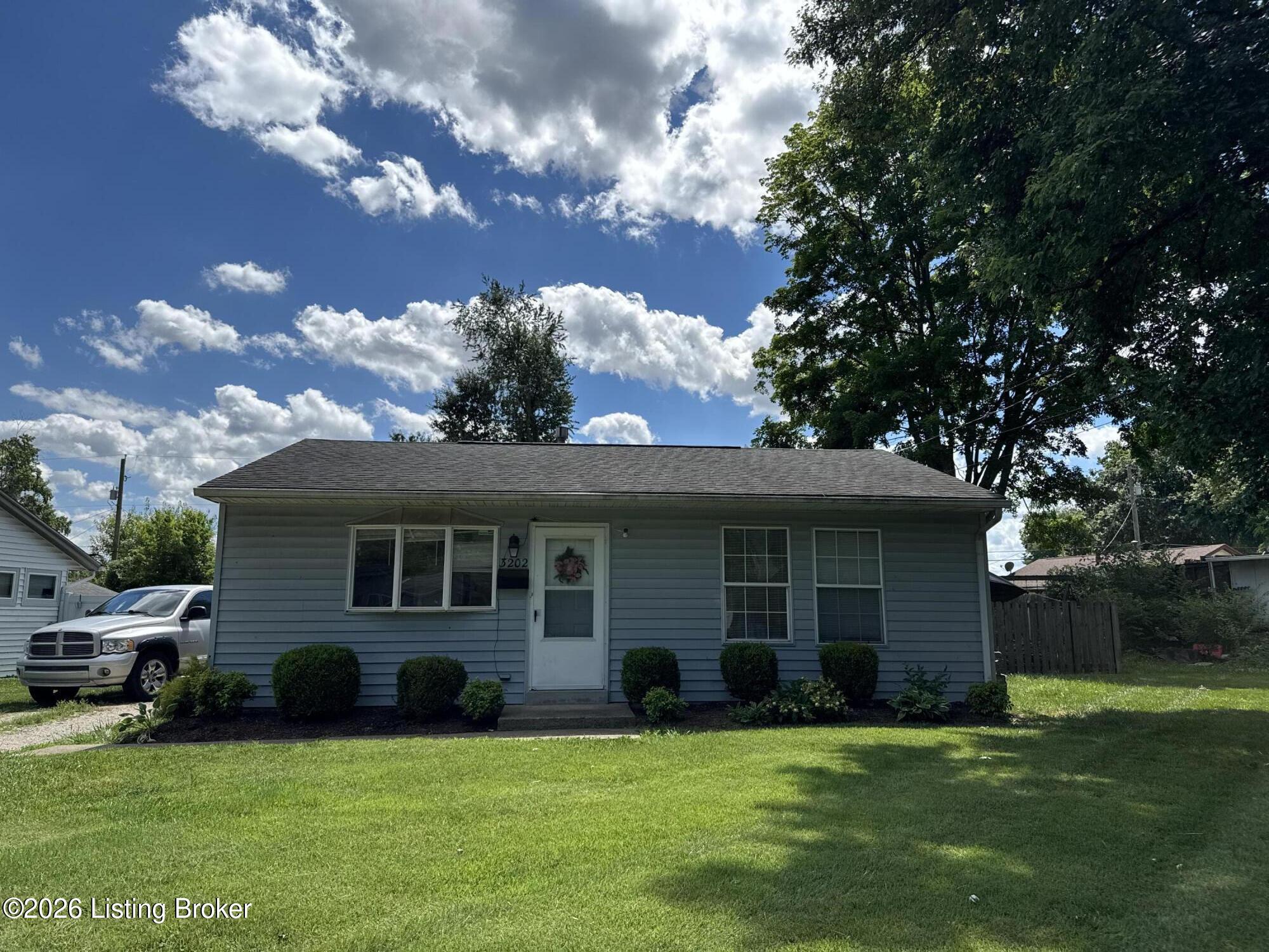 3202 Ainslie Way Property Photo 23