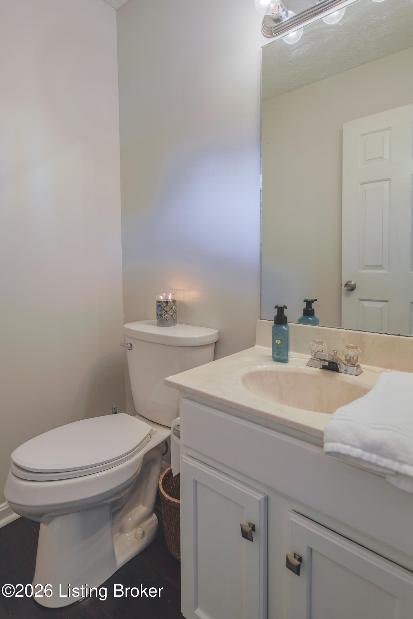 7101 Alma June Way Property Photo 15