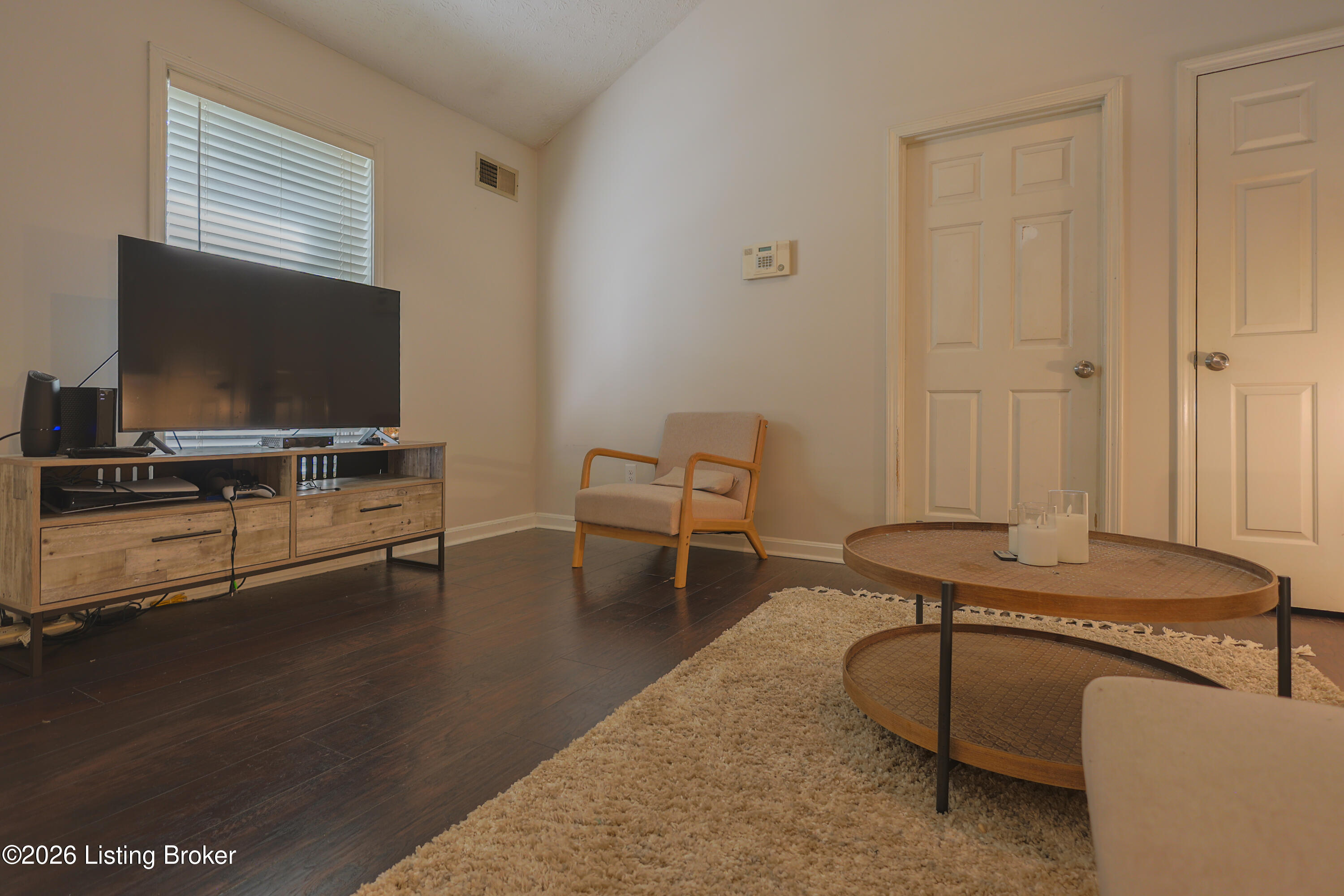 7101 Alma June Way Property Photo 21