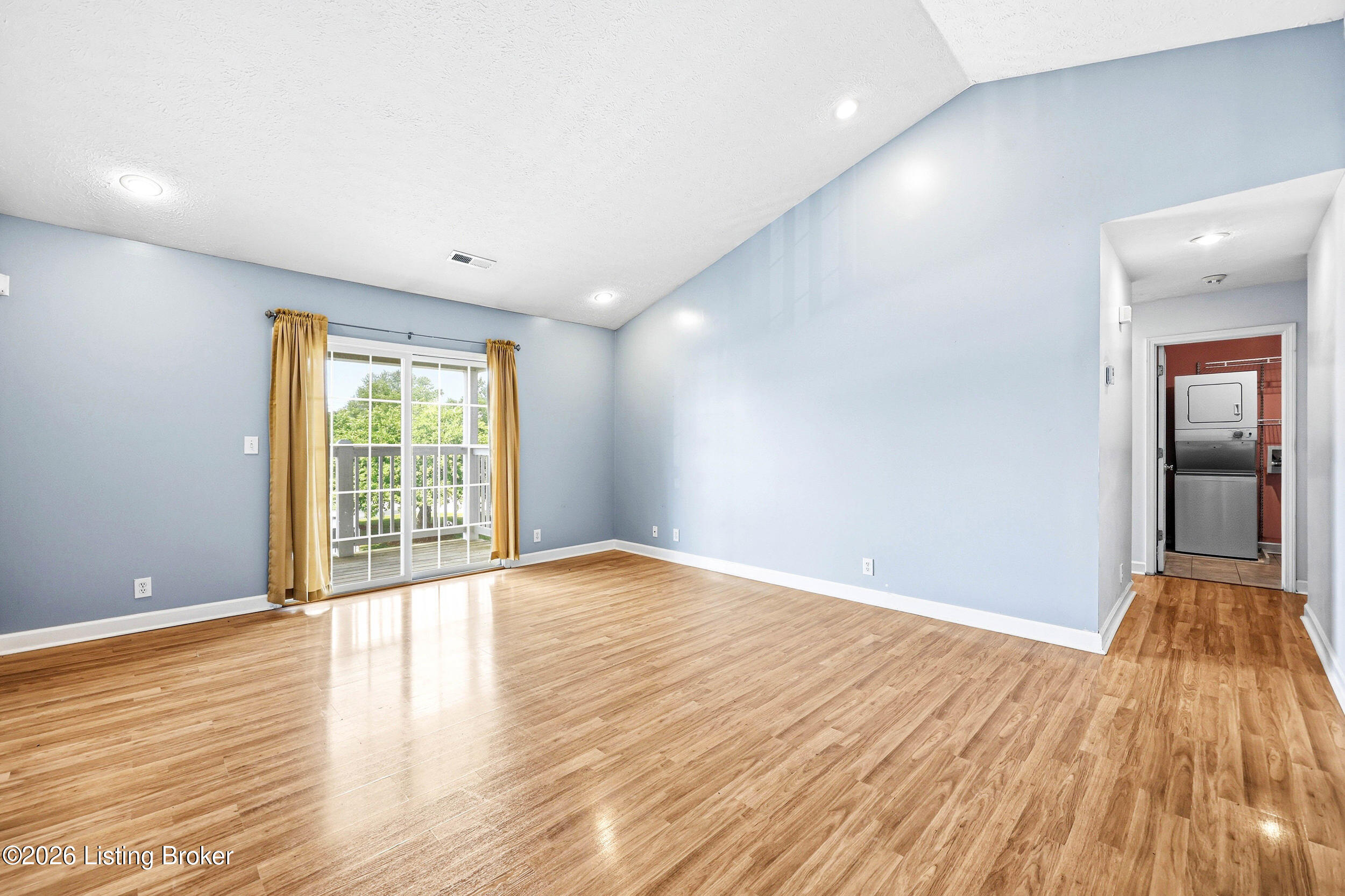 177 Central Blvd Property Photo 10