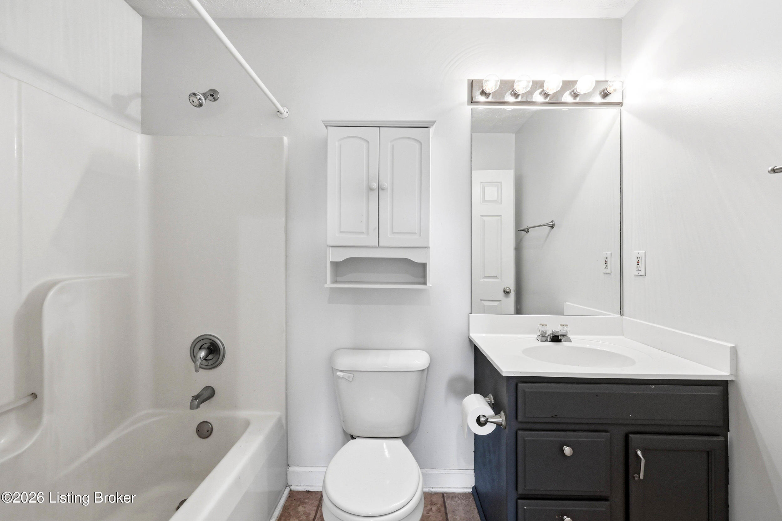 177 Central Blvd Property Photo 17