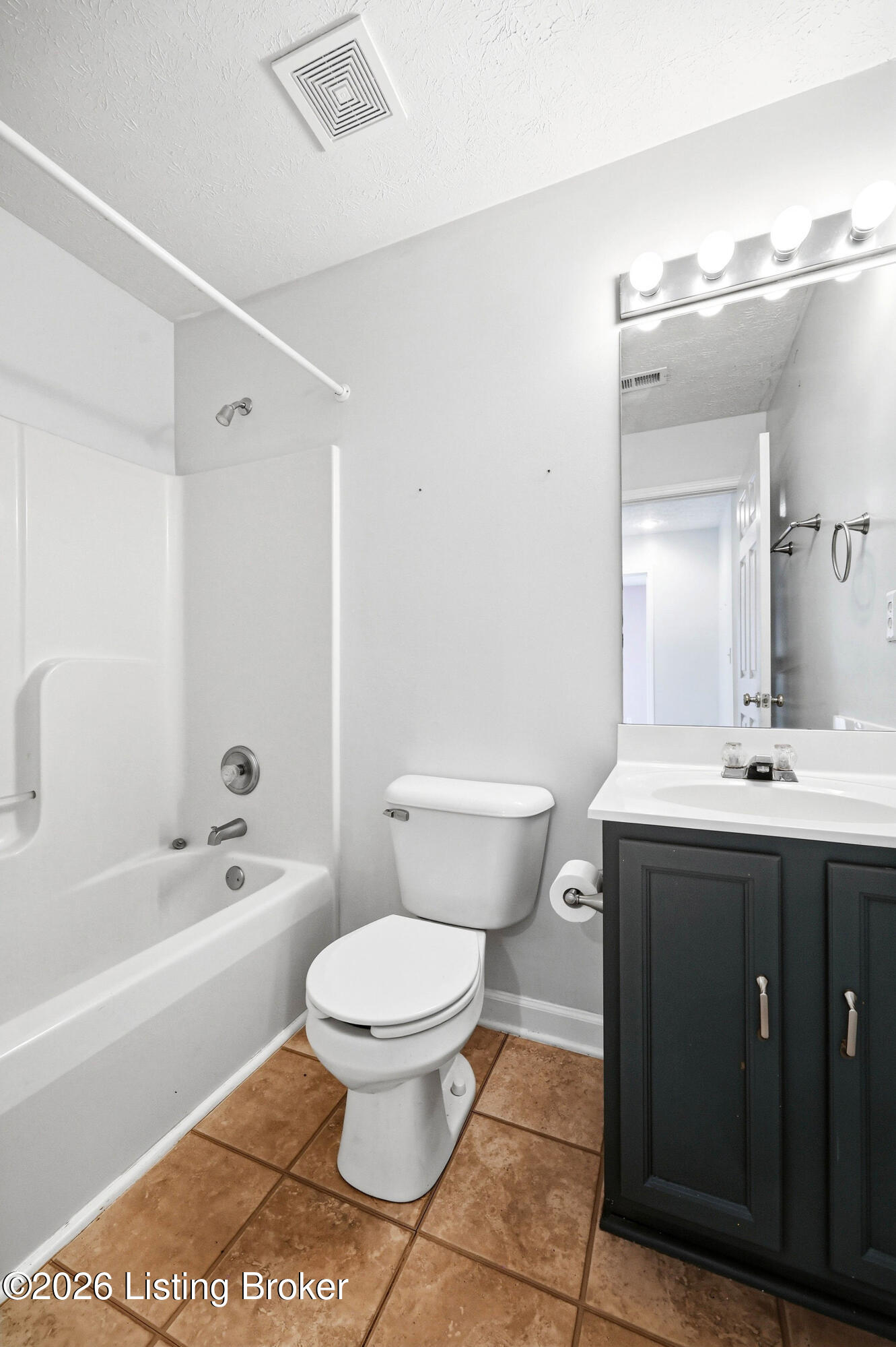 177 Central Blvd Property Photo 22
