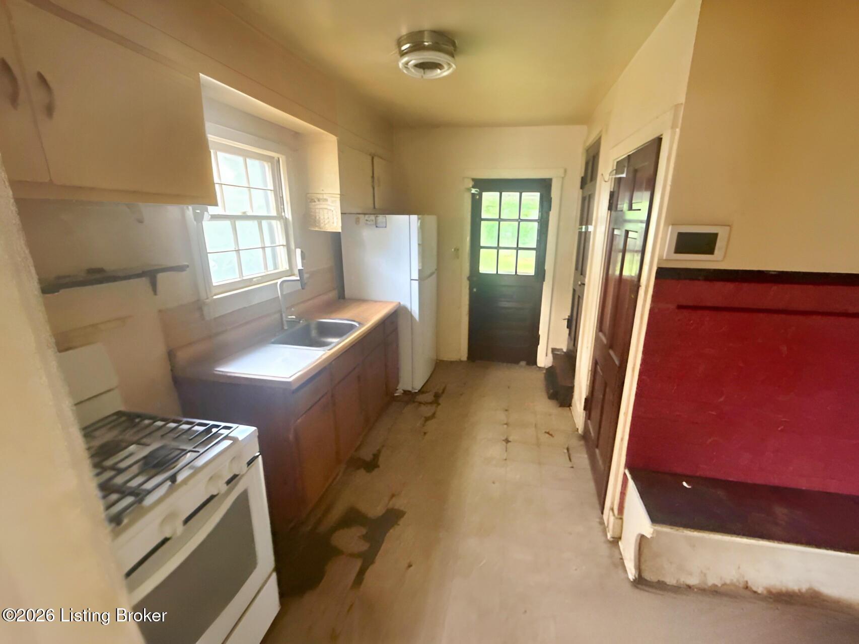 1421 Earl Ave Property Photo 10